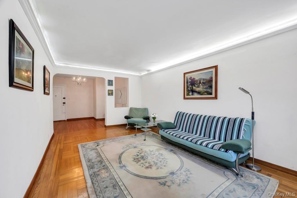 #10 photo, 10010 67 Road, Forest Hills , NY 11375