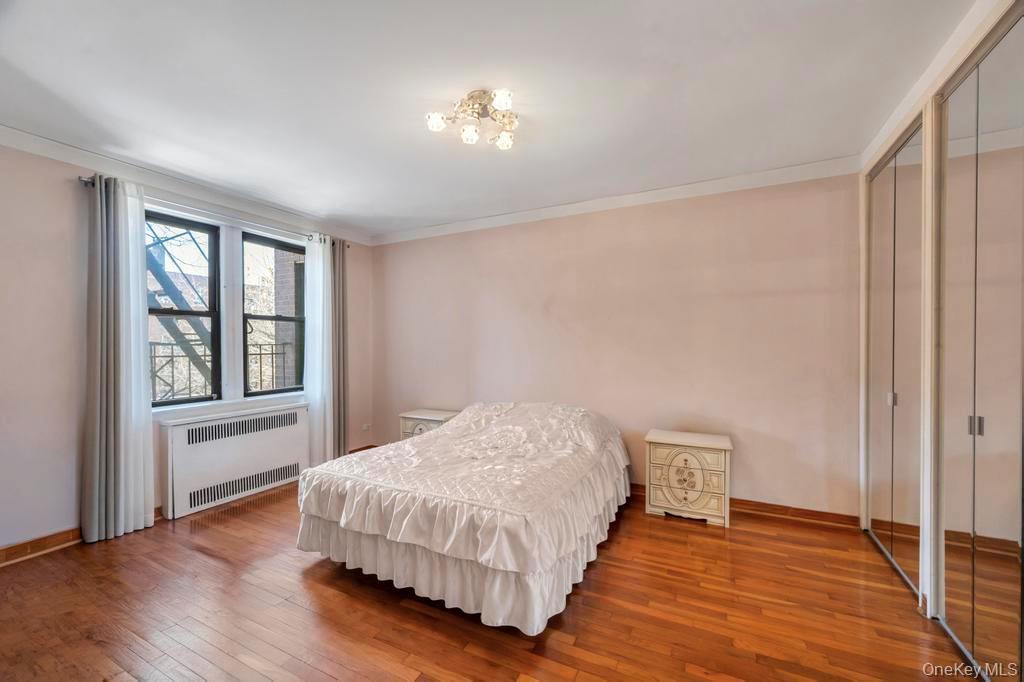 #16 photo, 10010 67 Road, Forest Hills , NY 11375