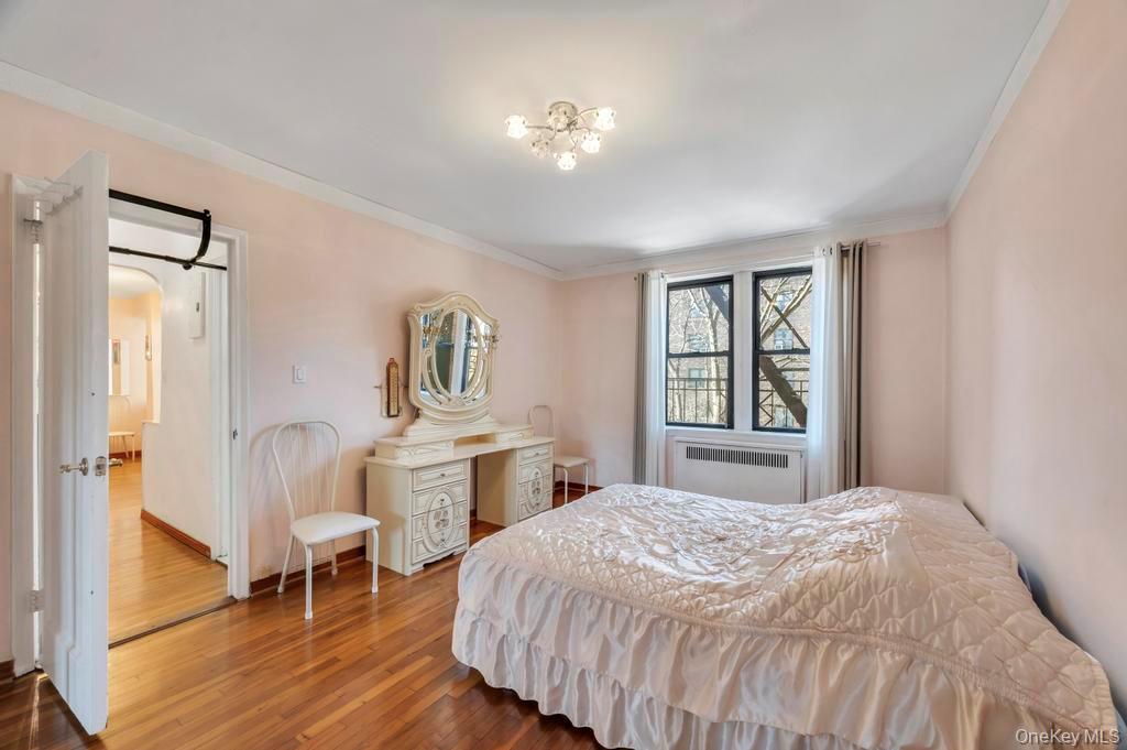 #17 photo, 10010 67 Road, Forest Hills , NY 11375