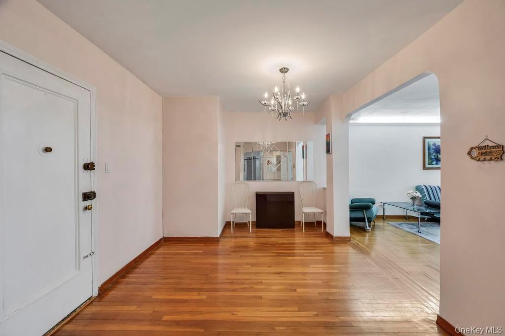 #9 photo, 10010 67 Road, Forest Hills , NY 11375