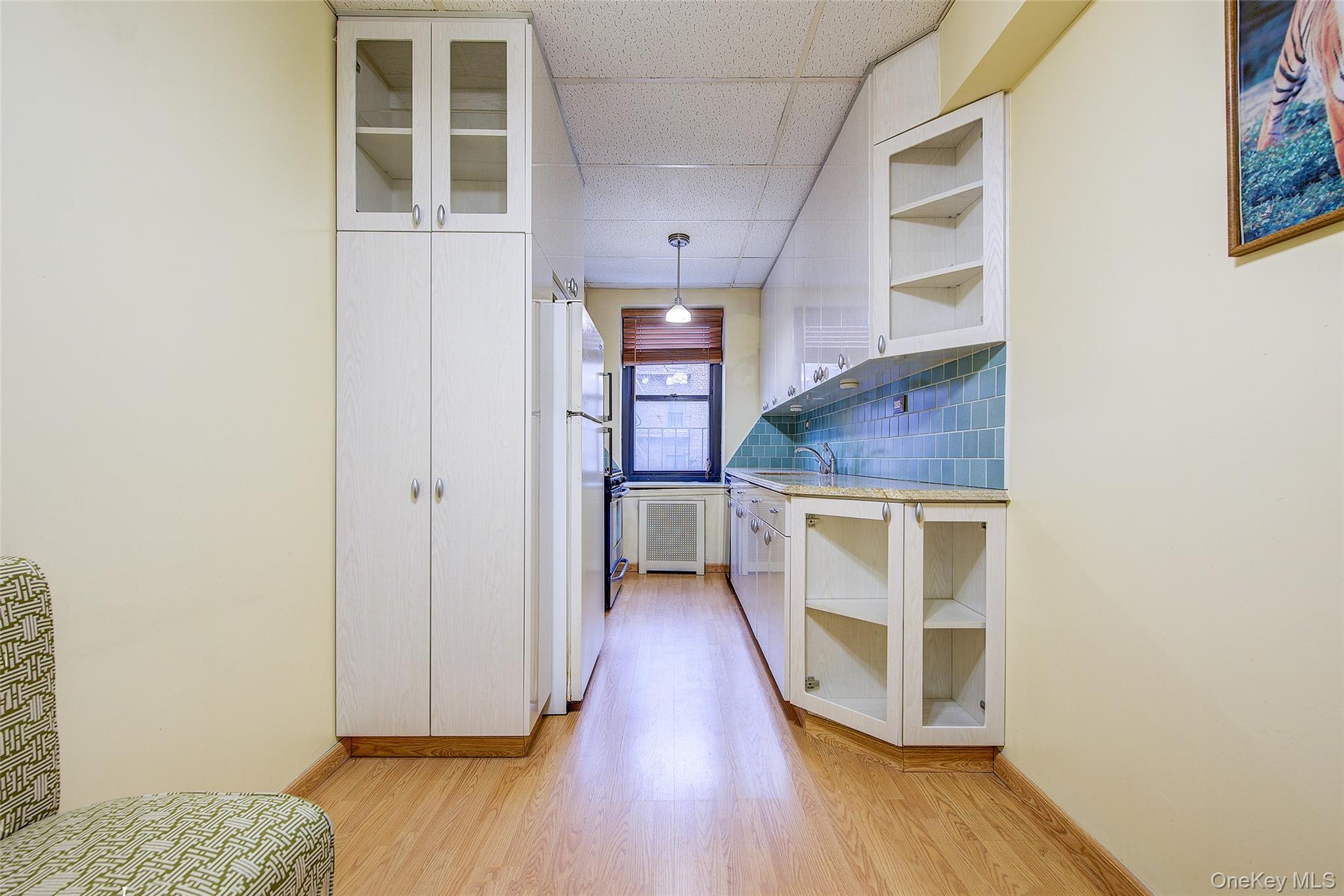 #4 photo, 3240 91 Street, 뉴욕퀸즈 East Elmhurst , NY 11369