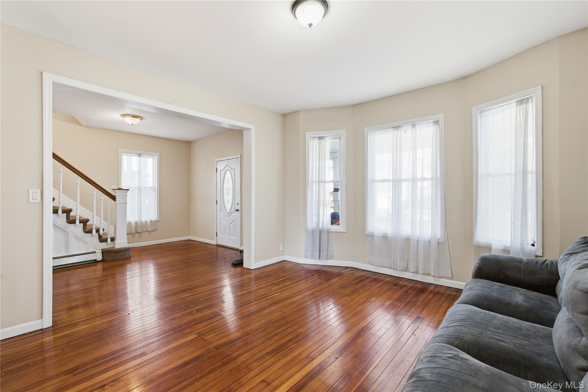 #9 photo, 161 Wallace Street, Freeport , NY 11520