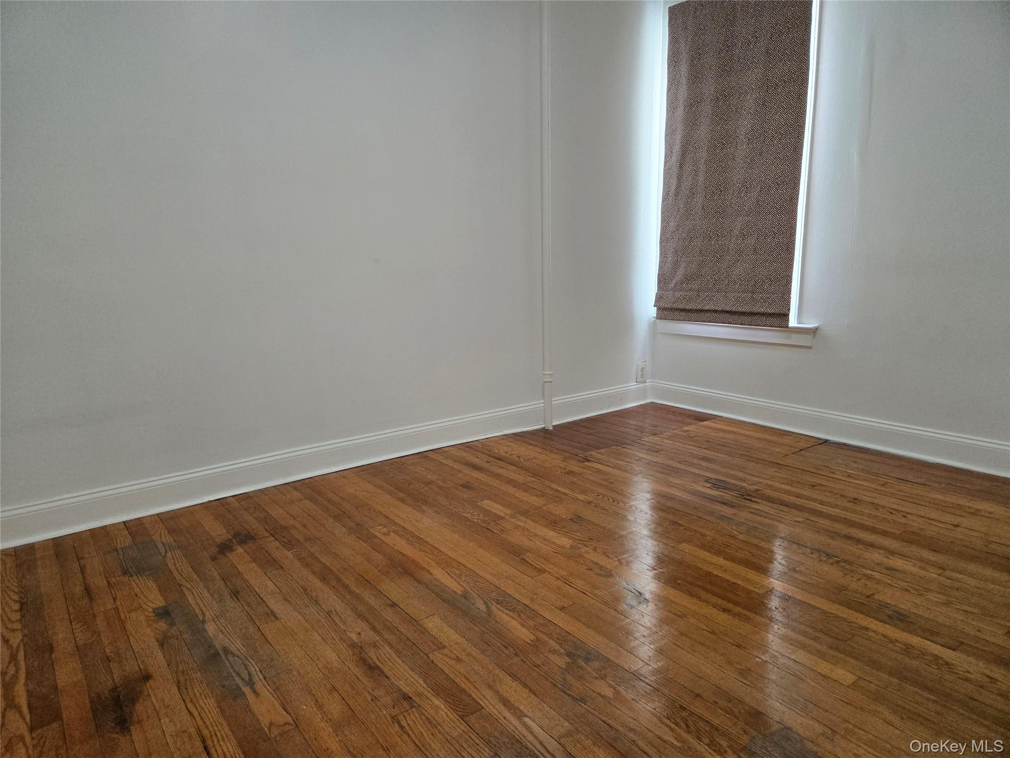 #5 photo, 80-66 88th Road, Woodhaven , NY 11421