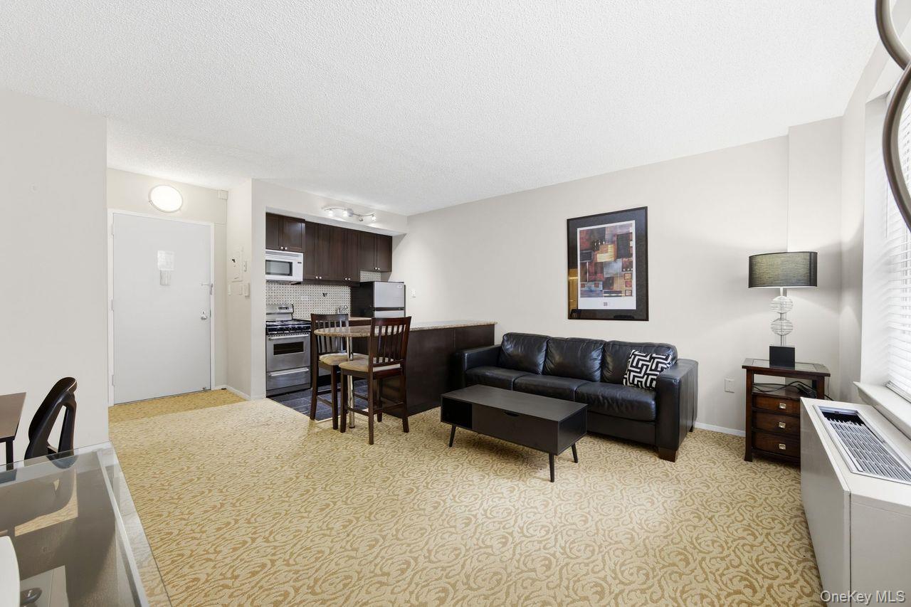 #16 photo, 150 W 51st Street, مانهاتن New York (Manhattan) , NY 10019