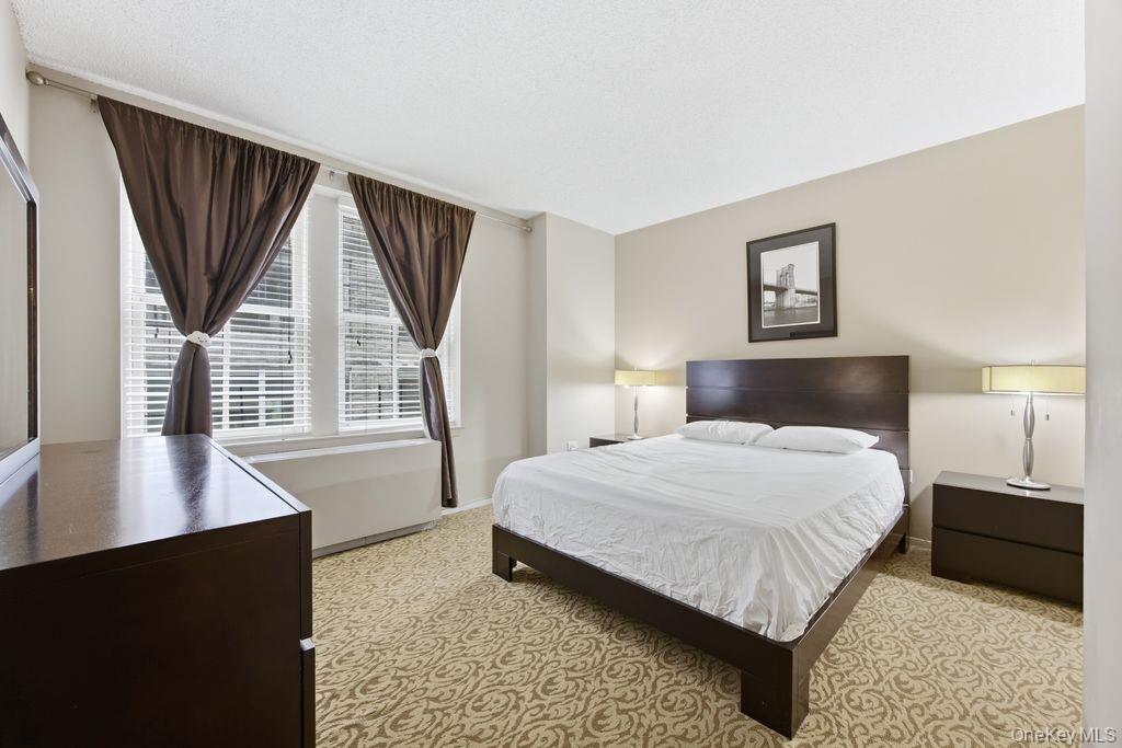 #17 photo, 150 W 51st Street, مانهاتن New York (Manhattan) , NY 10019