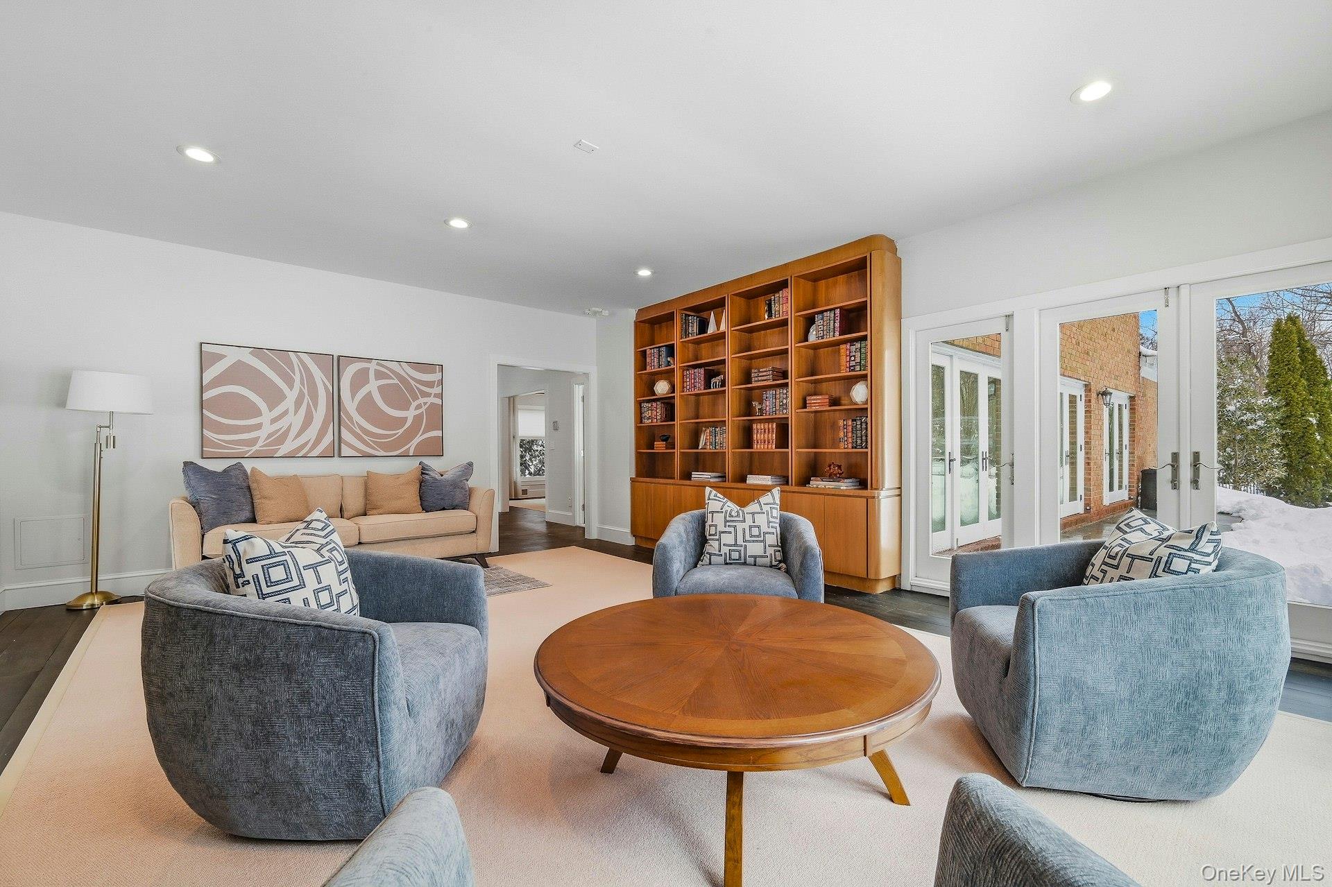 #11 photo, 34 Sousa Drive, Sands Point , NY 11050