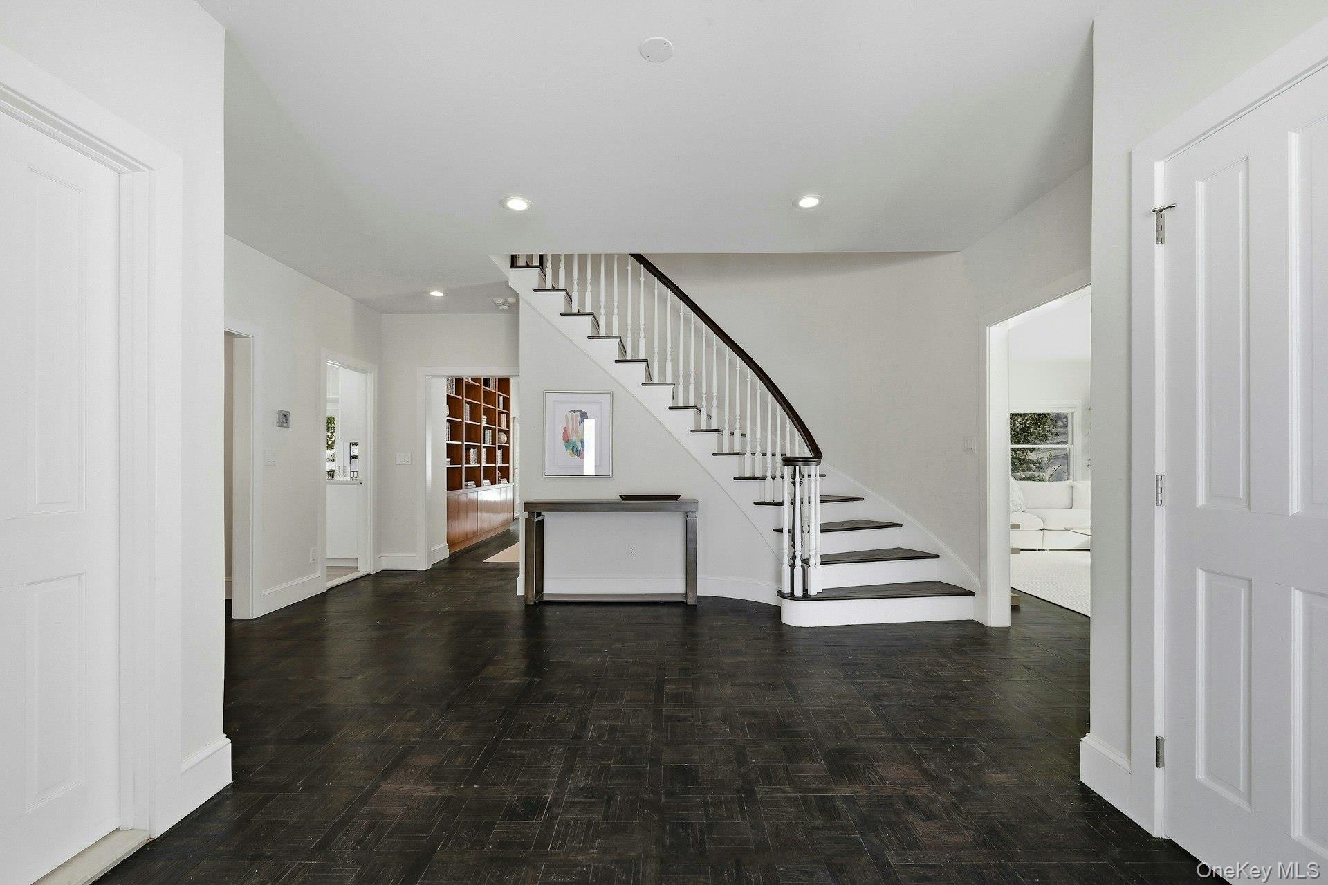 #4 photo, 34 Sousa Drive, Sands Point , NY 11050