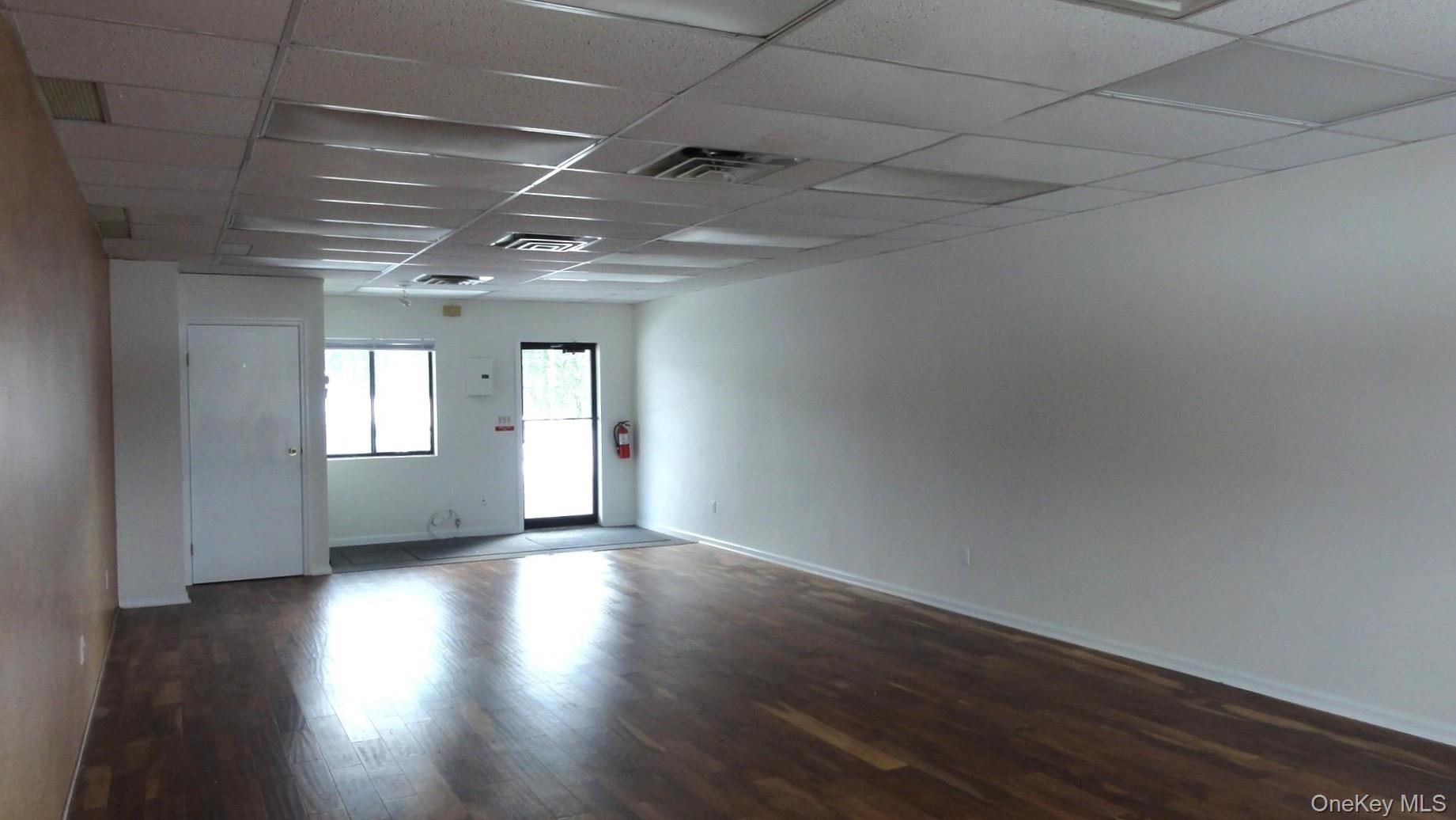 #3 photo, 900 S Lake Boulevard, 뉴욕주 Mahopac , NY 10541