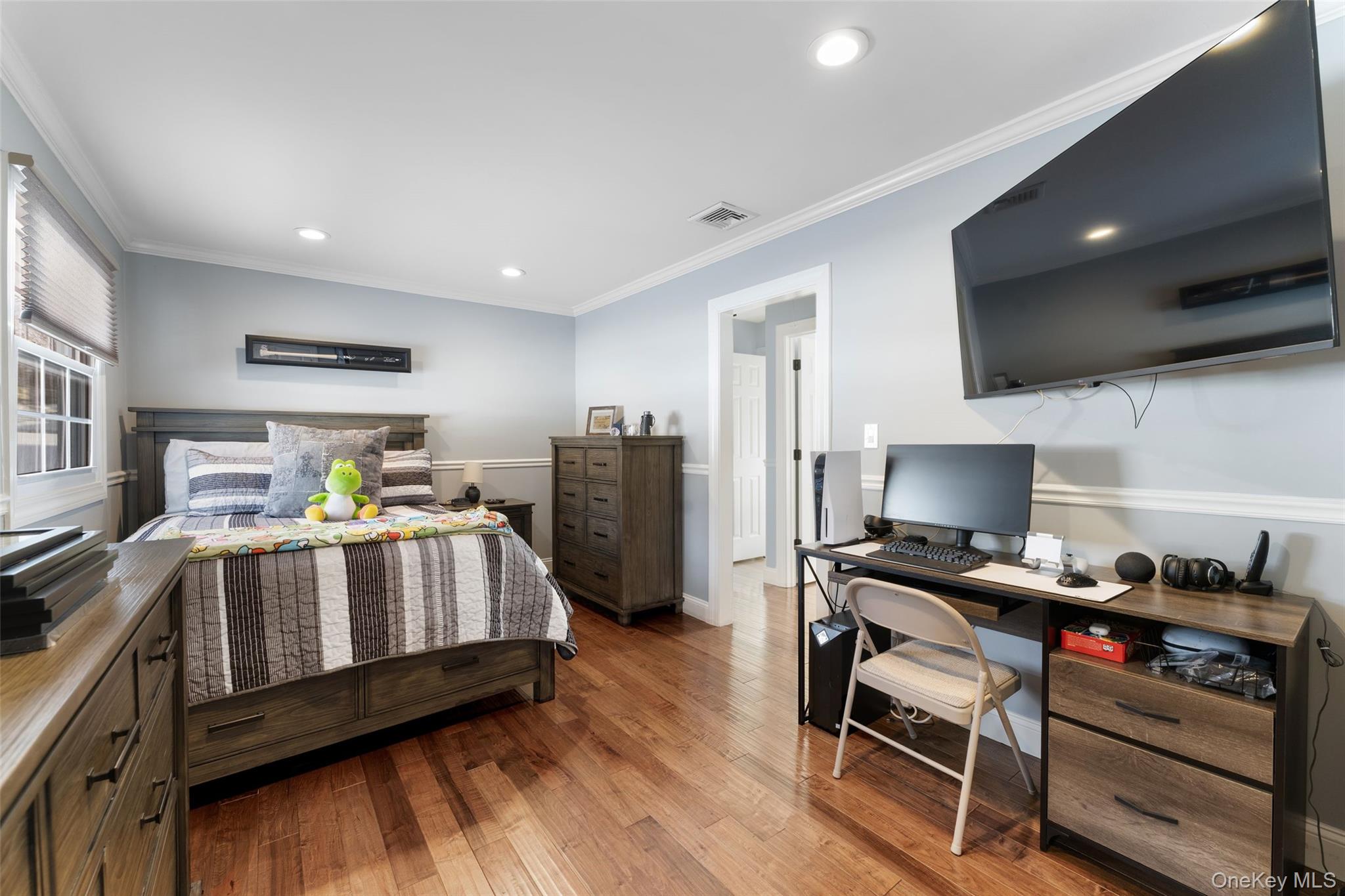 #12 photo, 3175 Court Street, Yorktown Heights , NY 10598