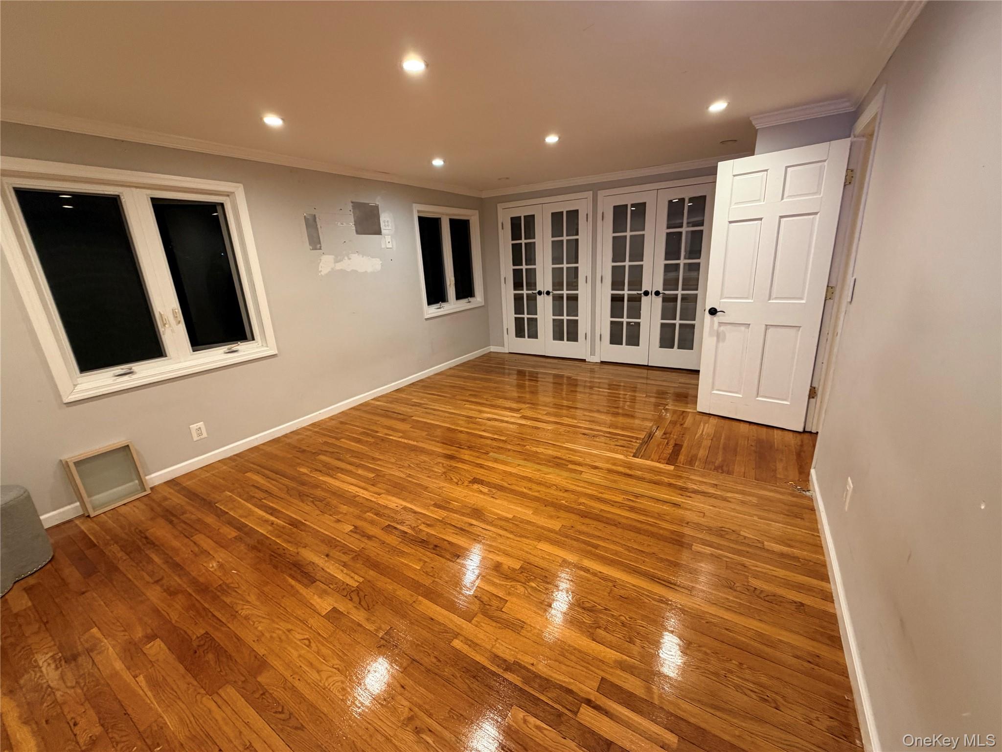 #10 photo, 48 Robin Lane, Plainview , NY 11803