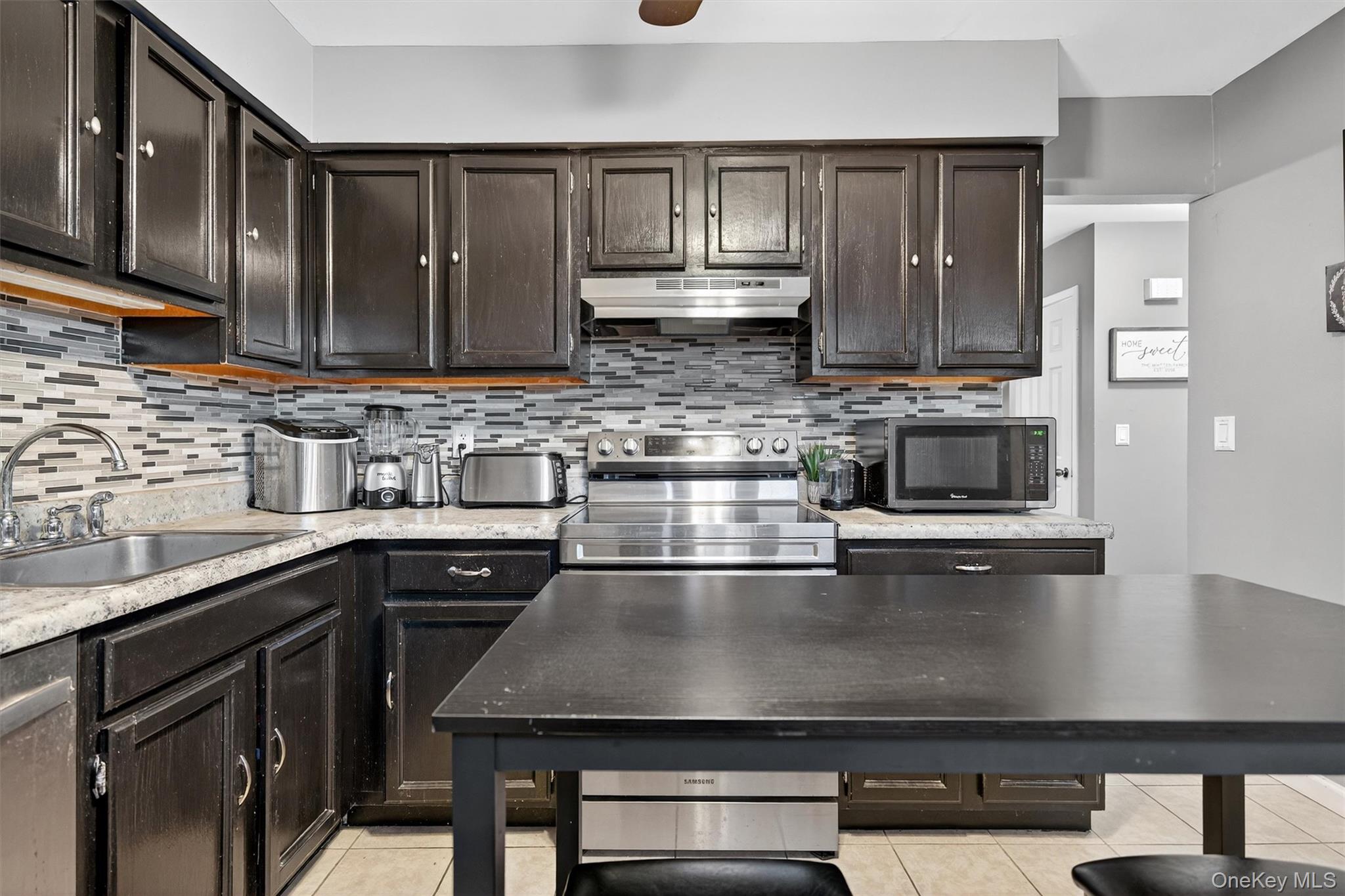 #9 photo, 204 Country Club Drive, Maybrook , NY 12543