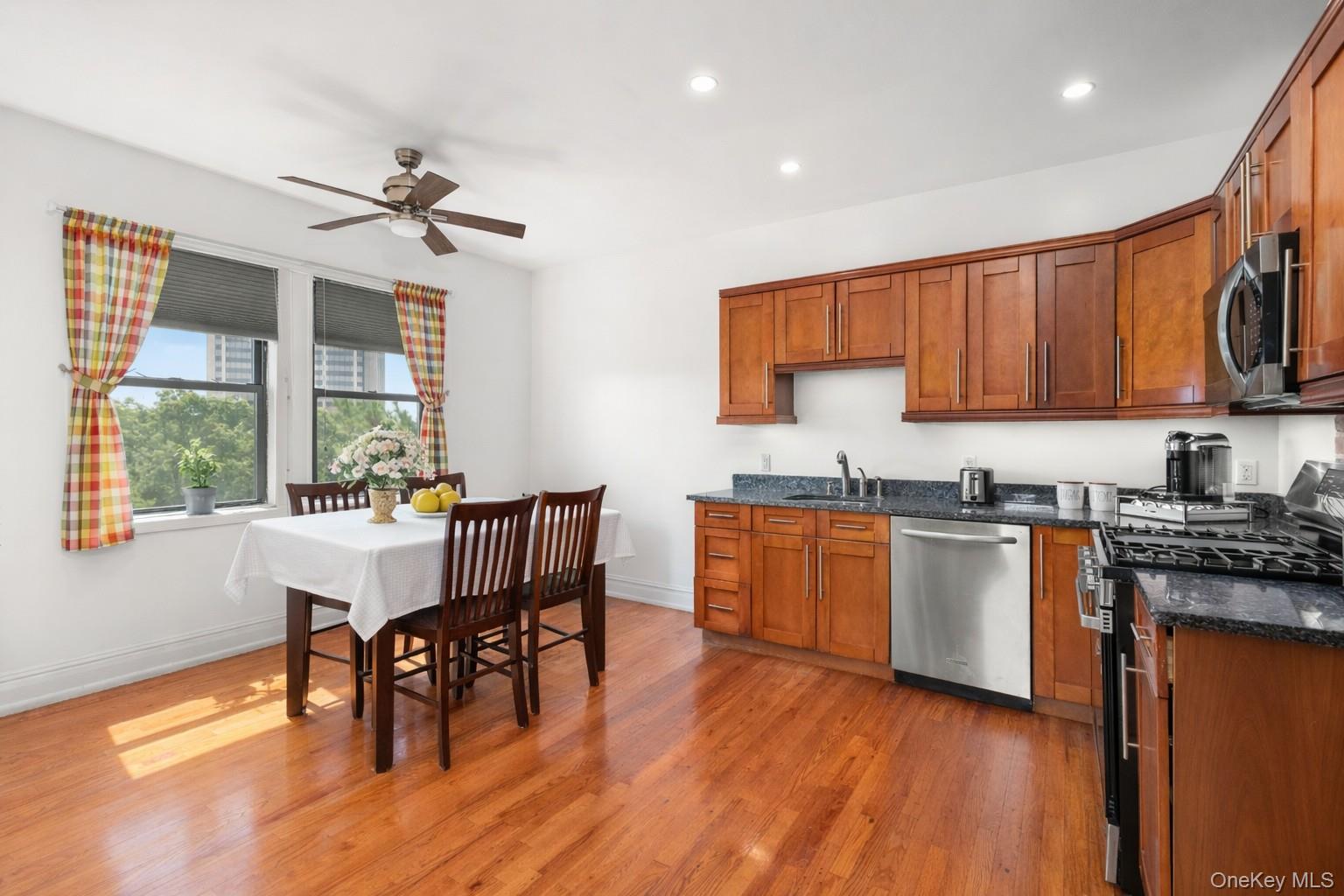 #8 photo, 1 Franklin Avenue, 뉴욕주 White Plains , NY 10601