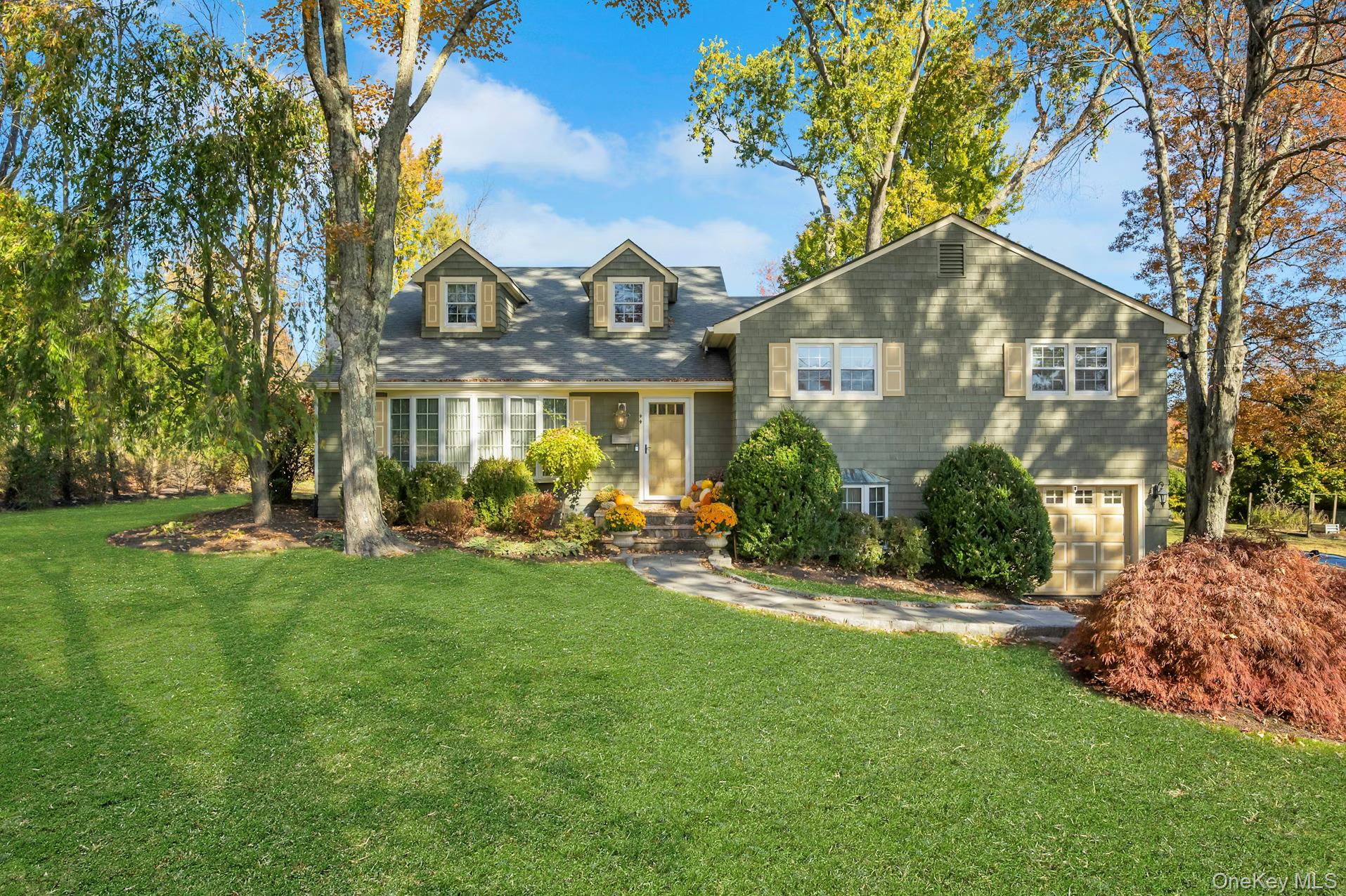 #1 photo, 3 Birchbrook Drive, Valhalla , NY 10595