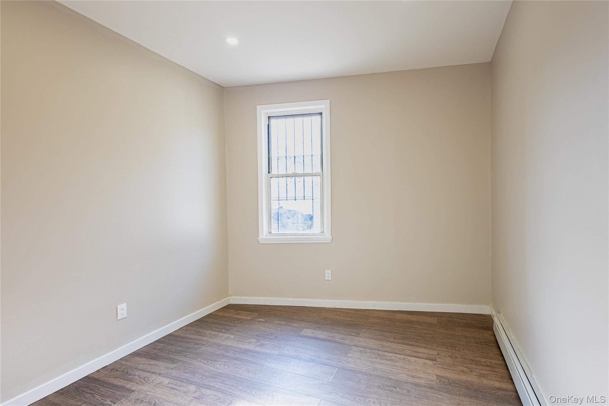 #13 photo, 132-16 Hillside Avenue, Richmond Hill , NY 11418