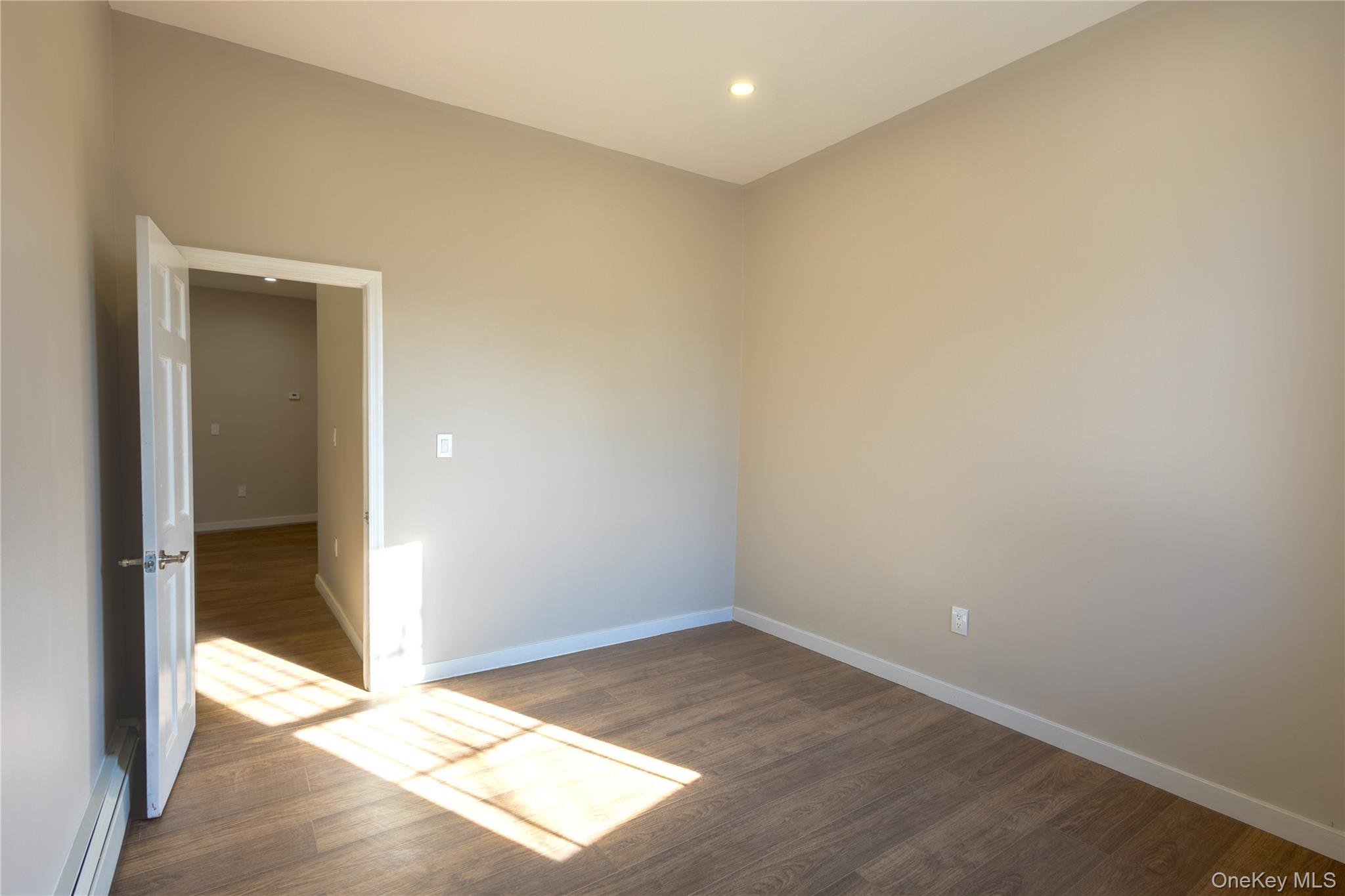 #14 photo, 132-16 Hillside Avenue, Richmond Hill , NY 11418