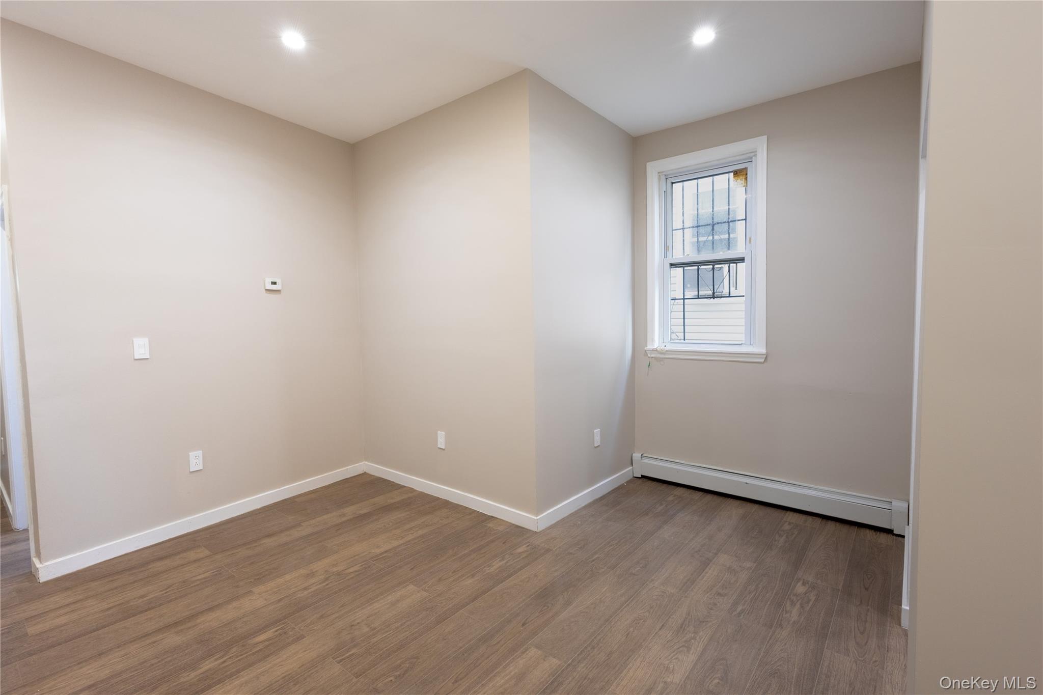 #8 photo, 132-16 Hillside Avenue, Richmond Hill , NY 11418