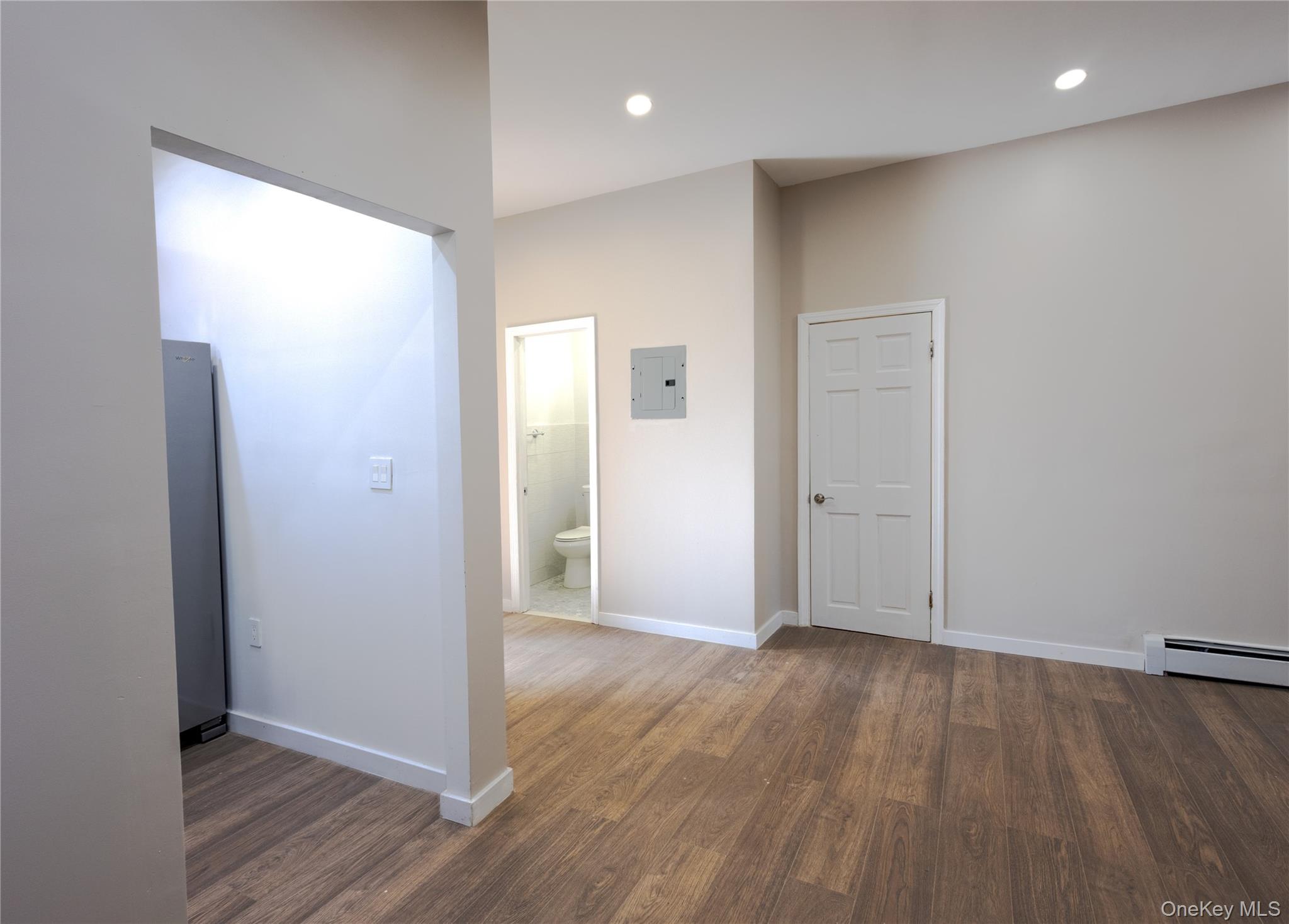 #9 photo, 132-16 Hillside Avenue, Richmond Hill , NY 11418