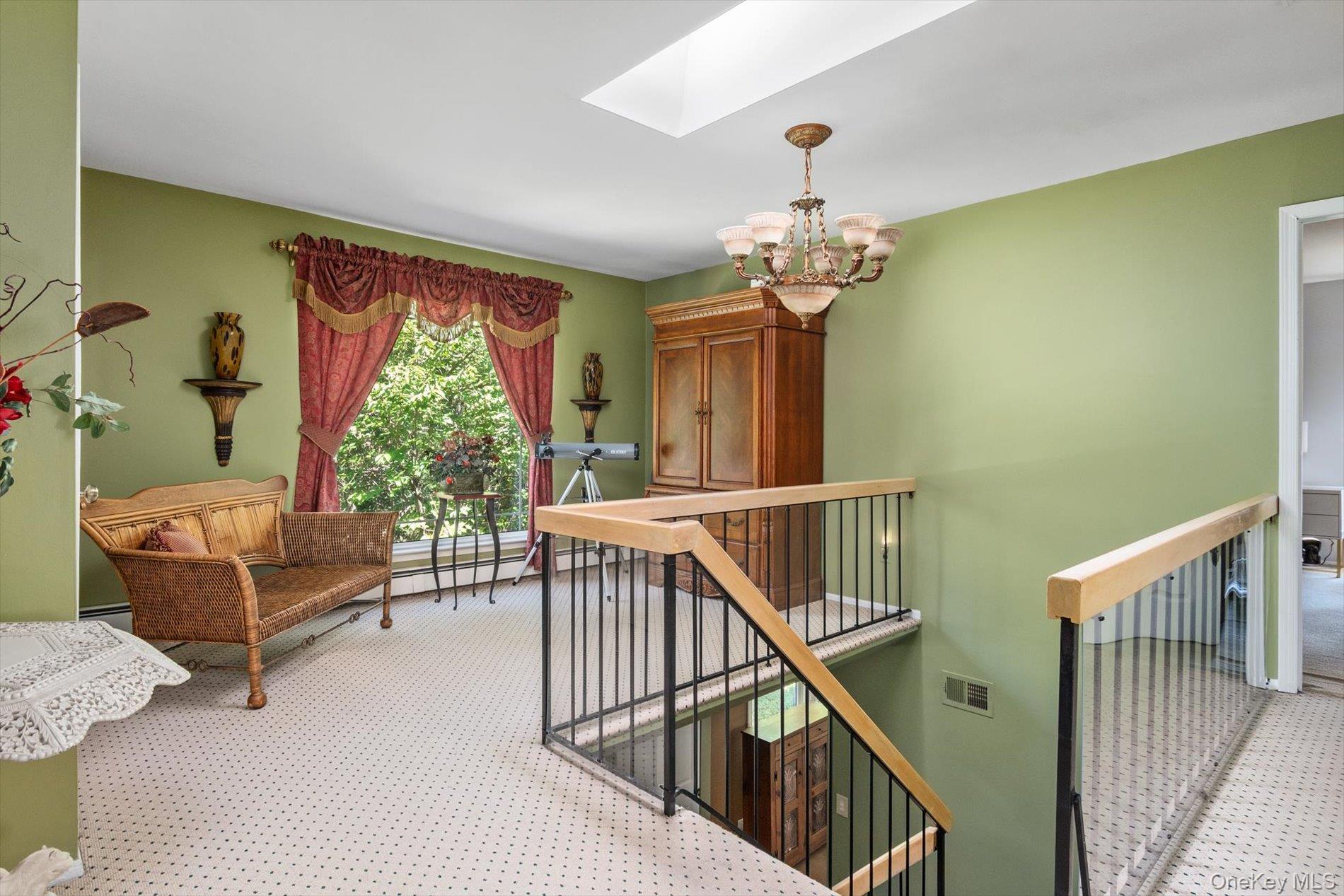 #17 photo, 219 Burrs Lane, Dix Hills , NY 11746