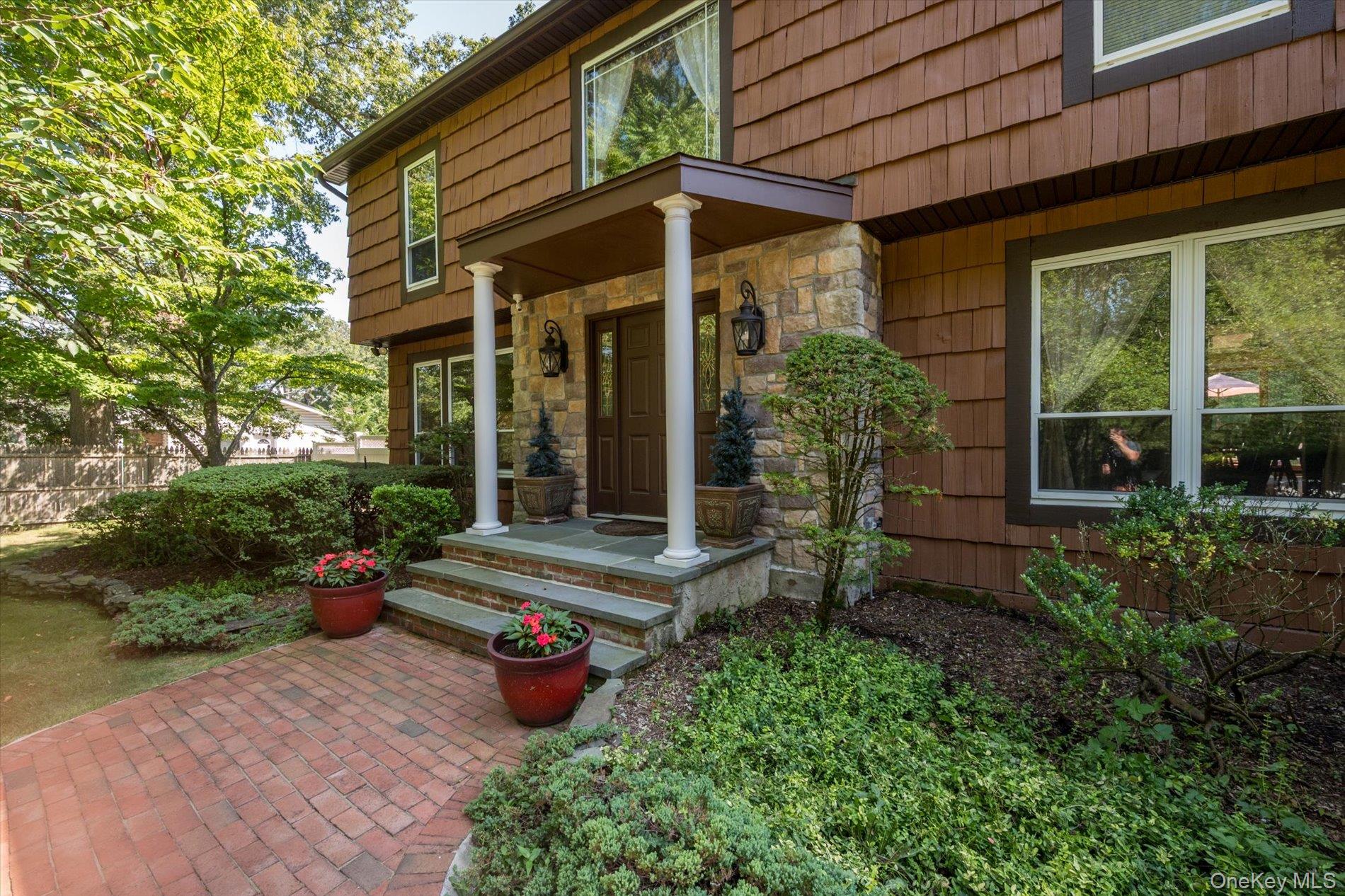 #3 photo, 219 Burrs Lane, Dix Hills , NY 11746