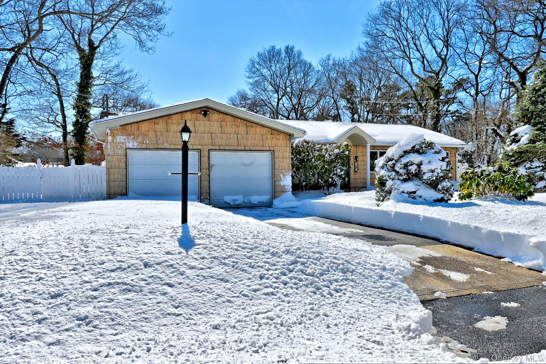 #4 photo, 16 Hempstead Street, 롱 아일랜드 Holtsville , NY 11742