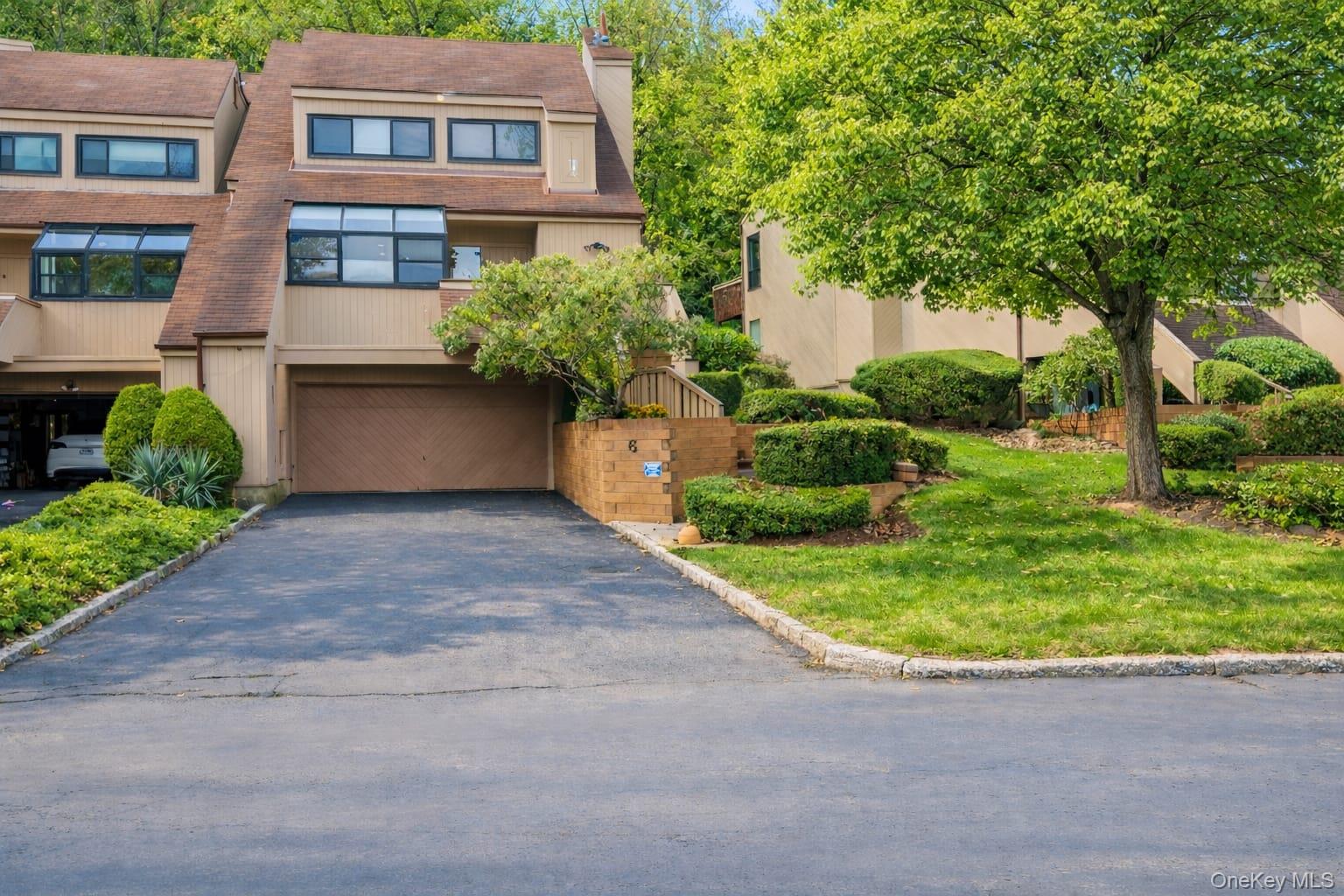 #1 photo, 6 John Bean Court, Port Washington , NY 11050