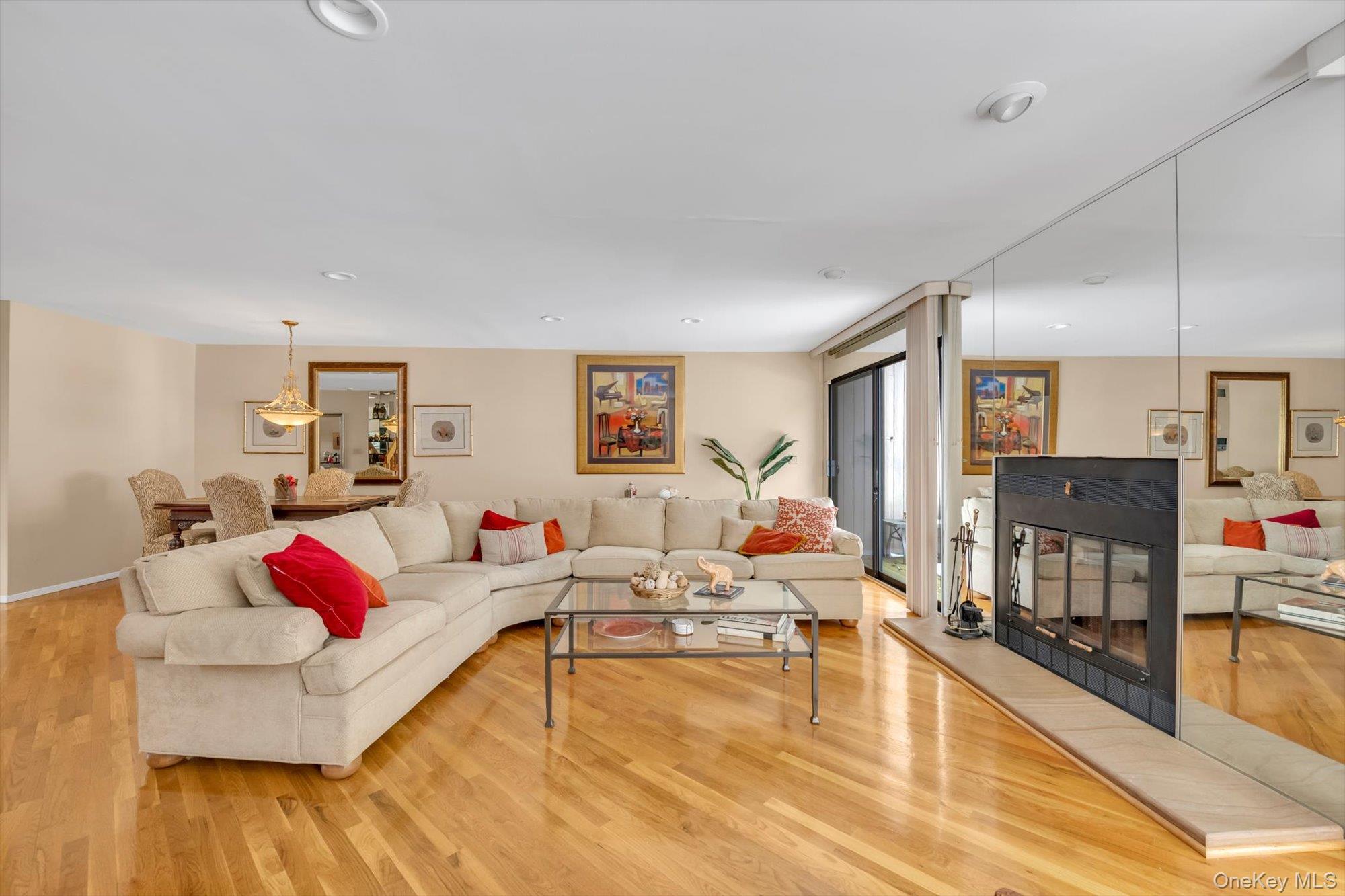 #3 photo, 6 John Bean Court, Port Washington , NY 11050