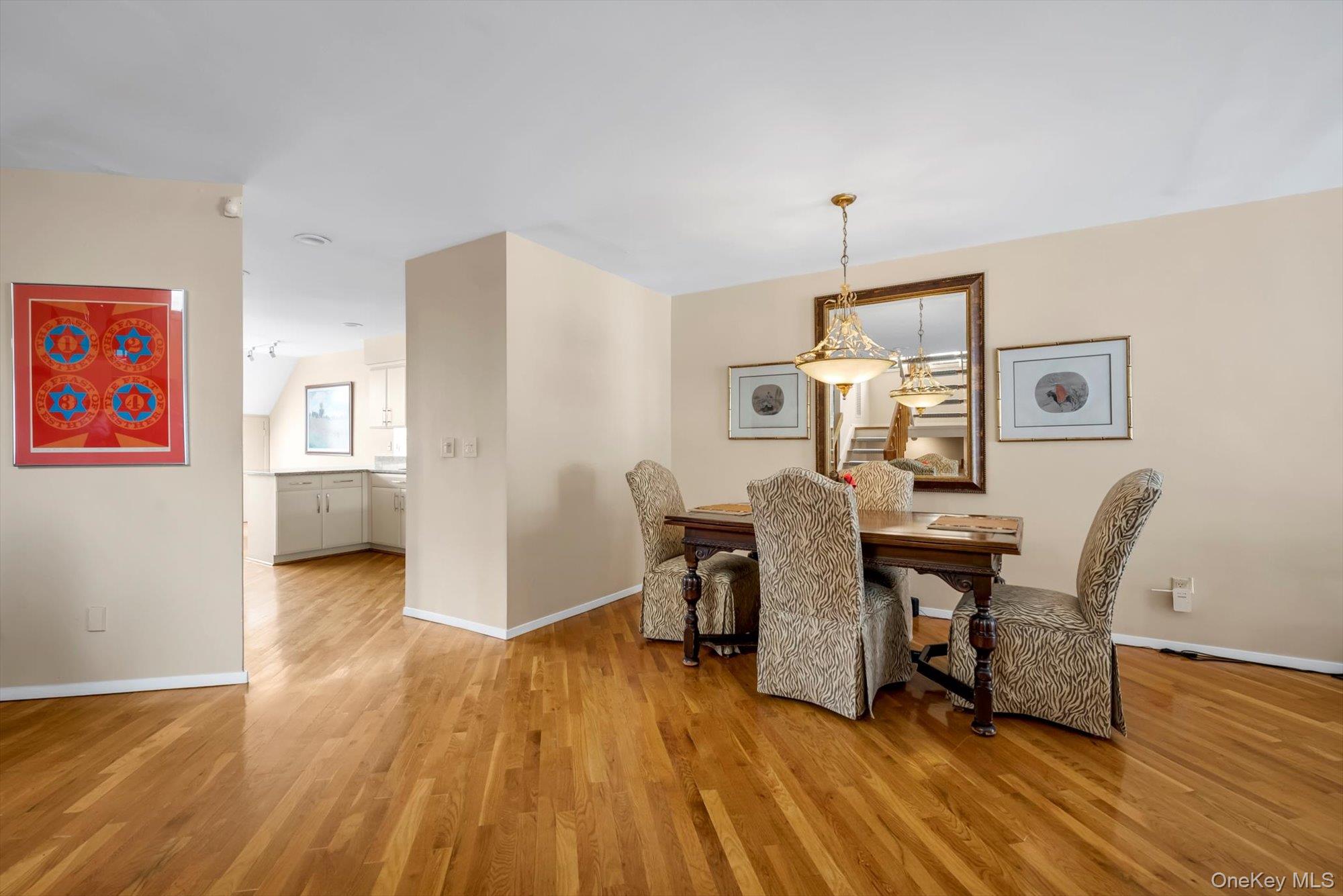 #5 photo, 6 John Bean Court, Port Washington , NY 11050