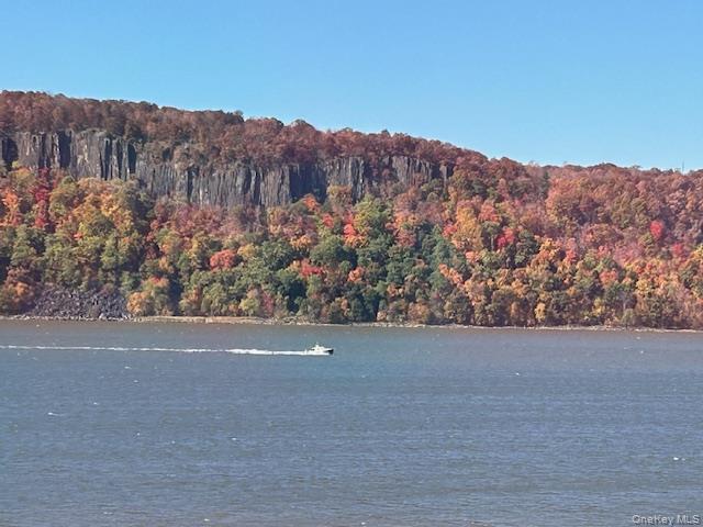 #2 photo, 27 Maple Avenue, Hastings-on-Hudson , NY 10706