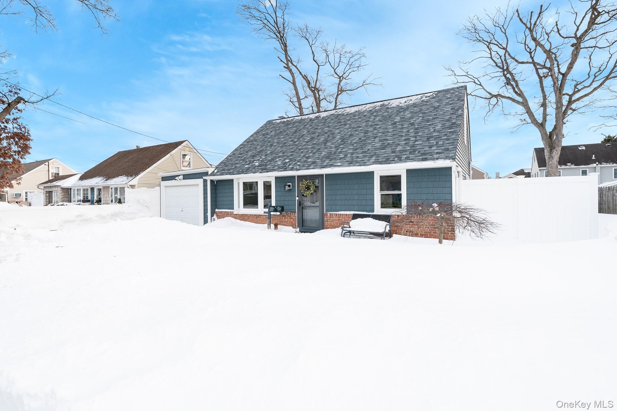 #2 photo, 126 Boston Avenue, Massapequa , NY 11758