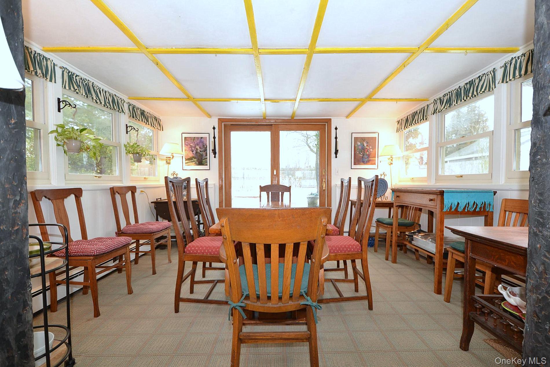 #11 photo, 11 Cherokee Street, Massapequa , NY 11758