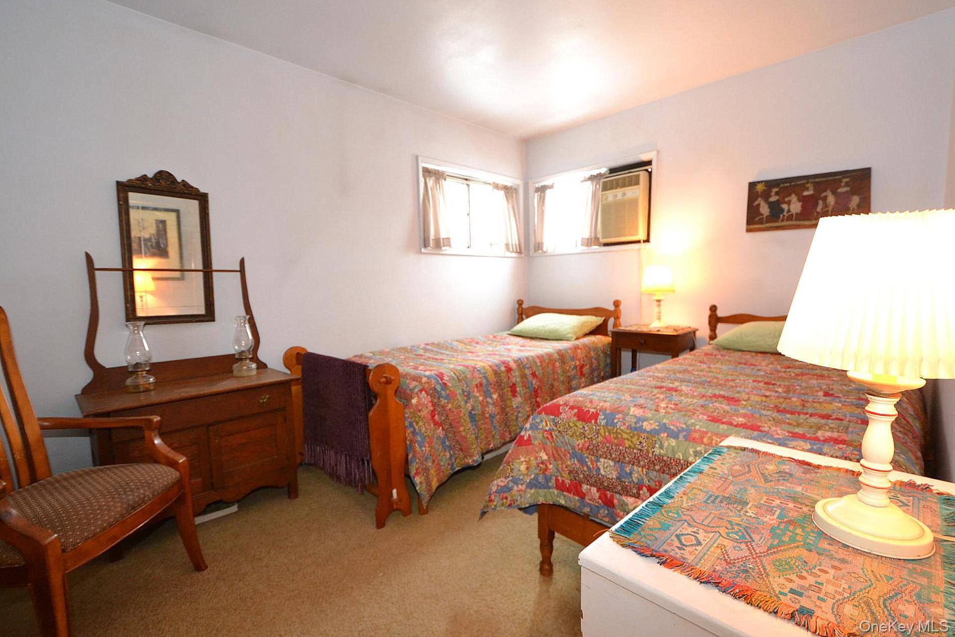 #9 photo, 11 Cherokee Street, Massapequa , NY 11758