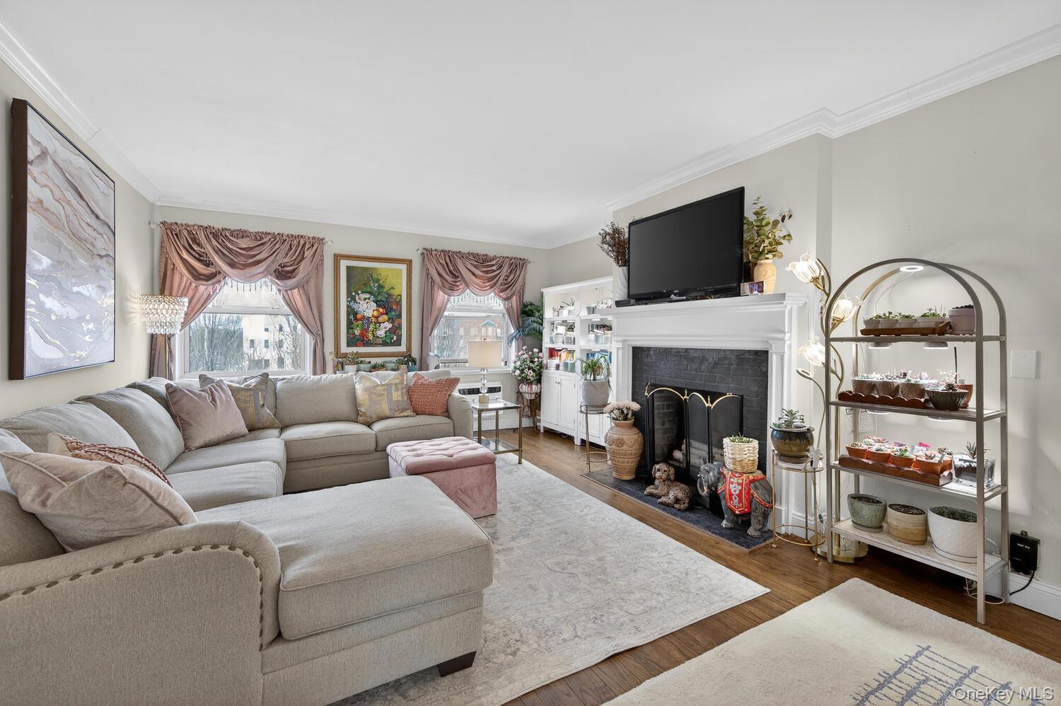 #3 photo, 360 Stewart Avenue, Garden City , NY 11530