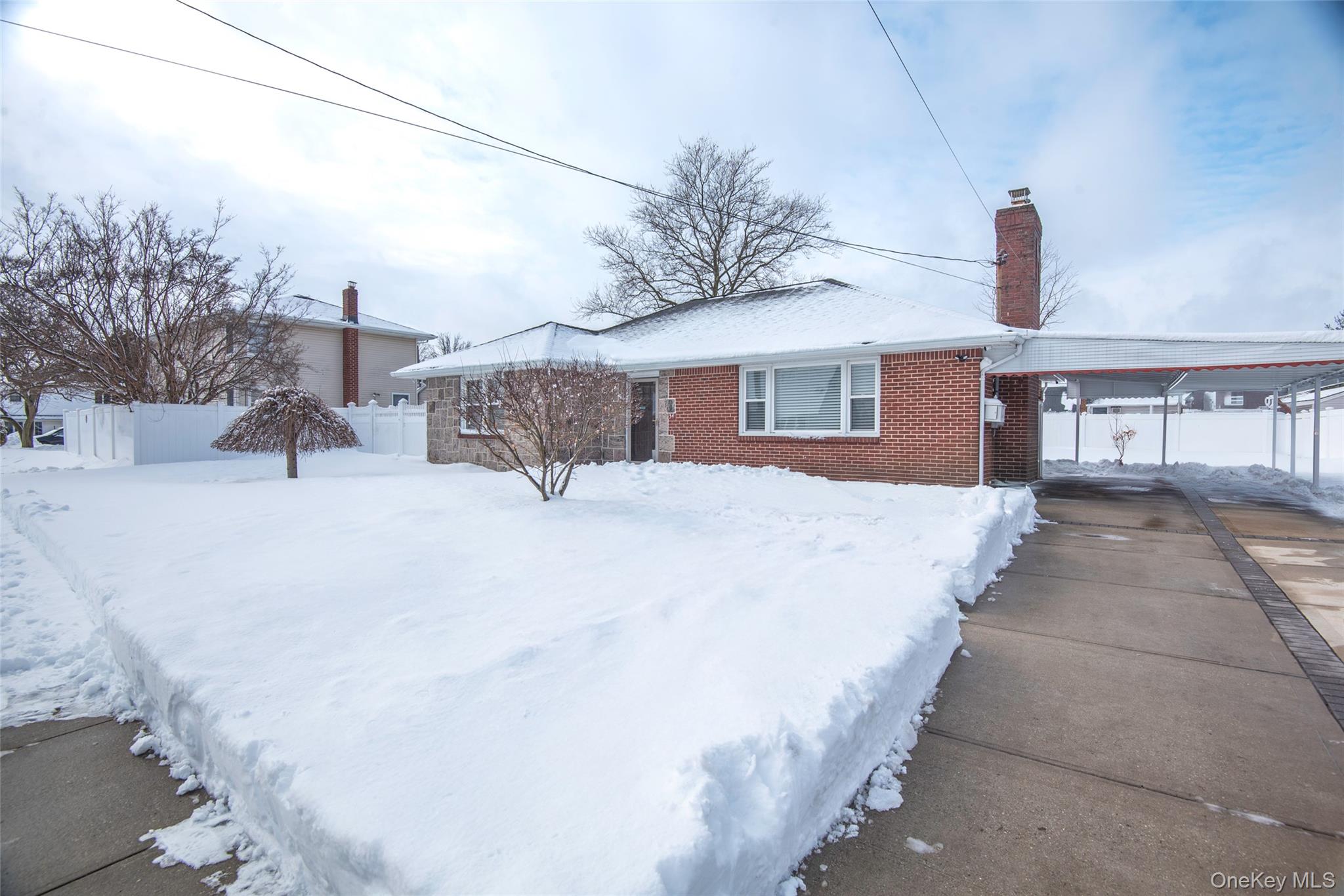 #3 photo, 34 Pine Street, নাসাউ কাউন্টি Hicksville , NY 11801