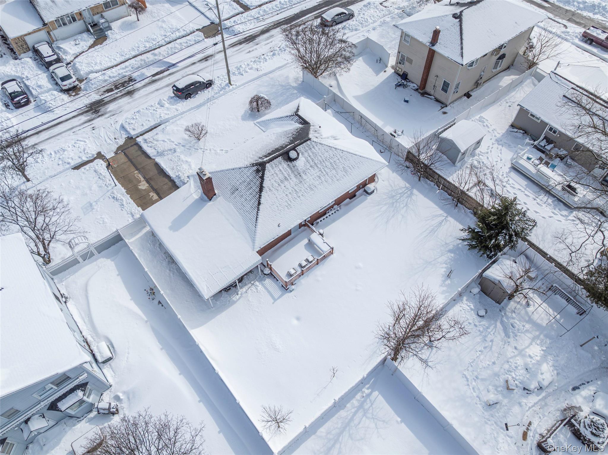 #5 photo, 34 Pine Street, নাসাউ কাউন্টি Hicksville , NY 11801