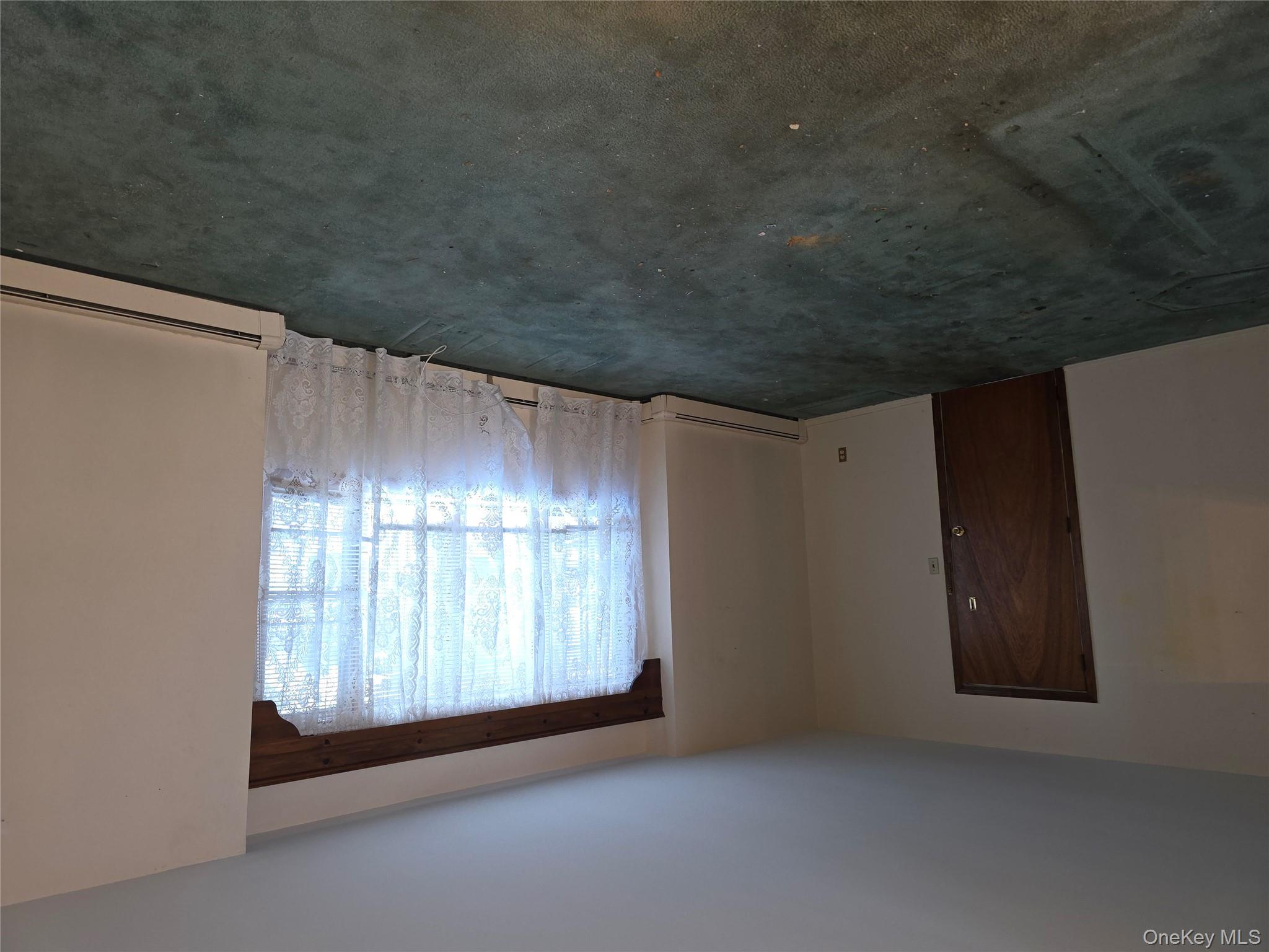 #13 photo, 250 Overton Street, Deer Park , NY 11729