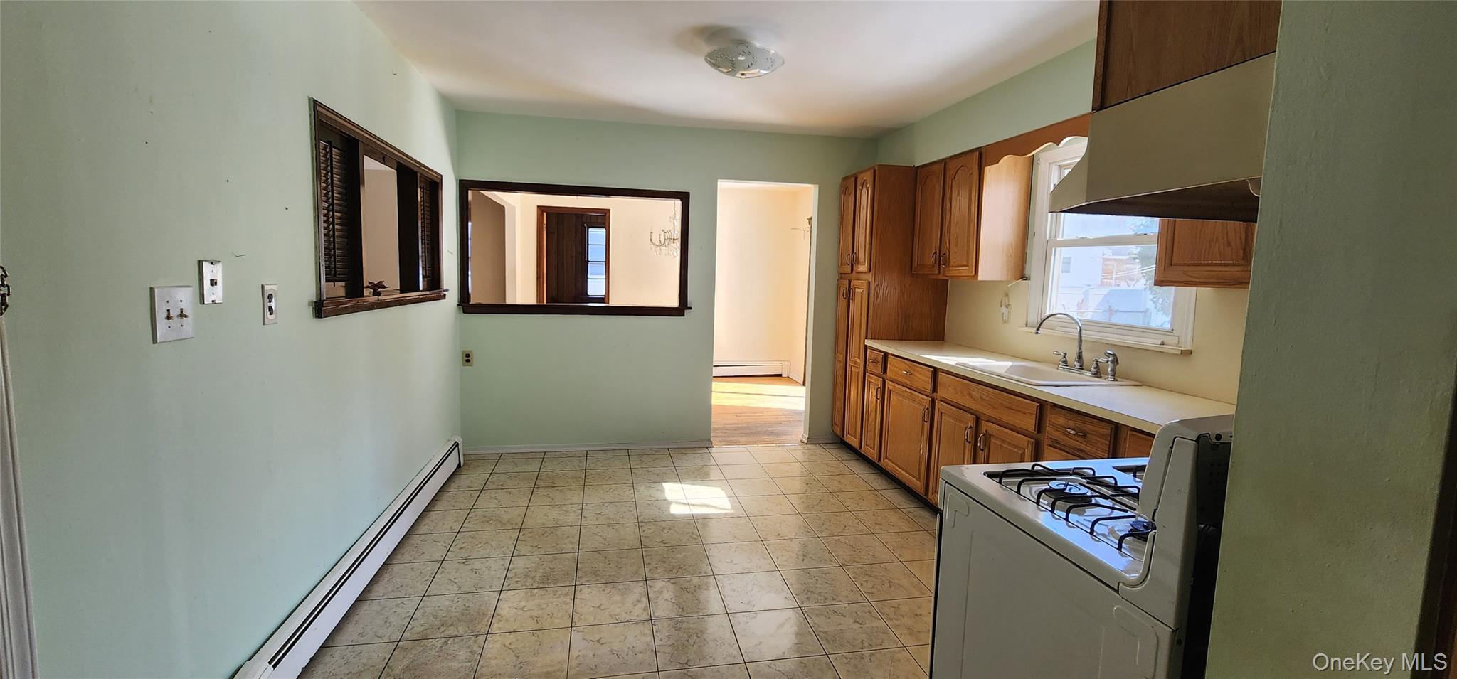 #7 photo, 250 Overton Street, Deer Park , NY 11729