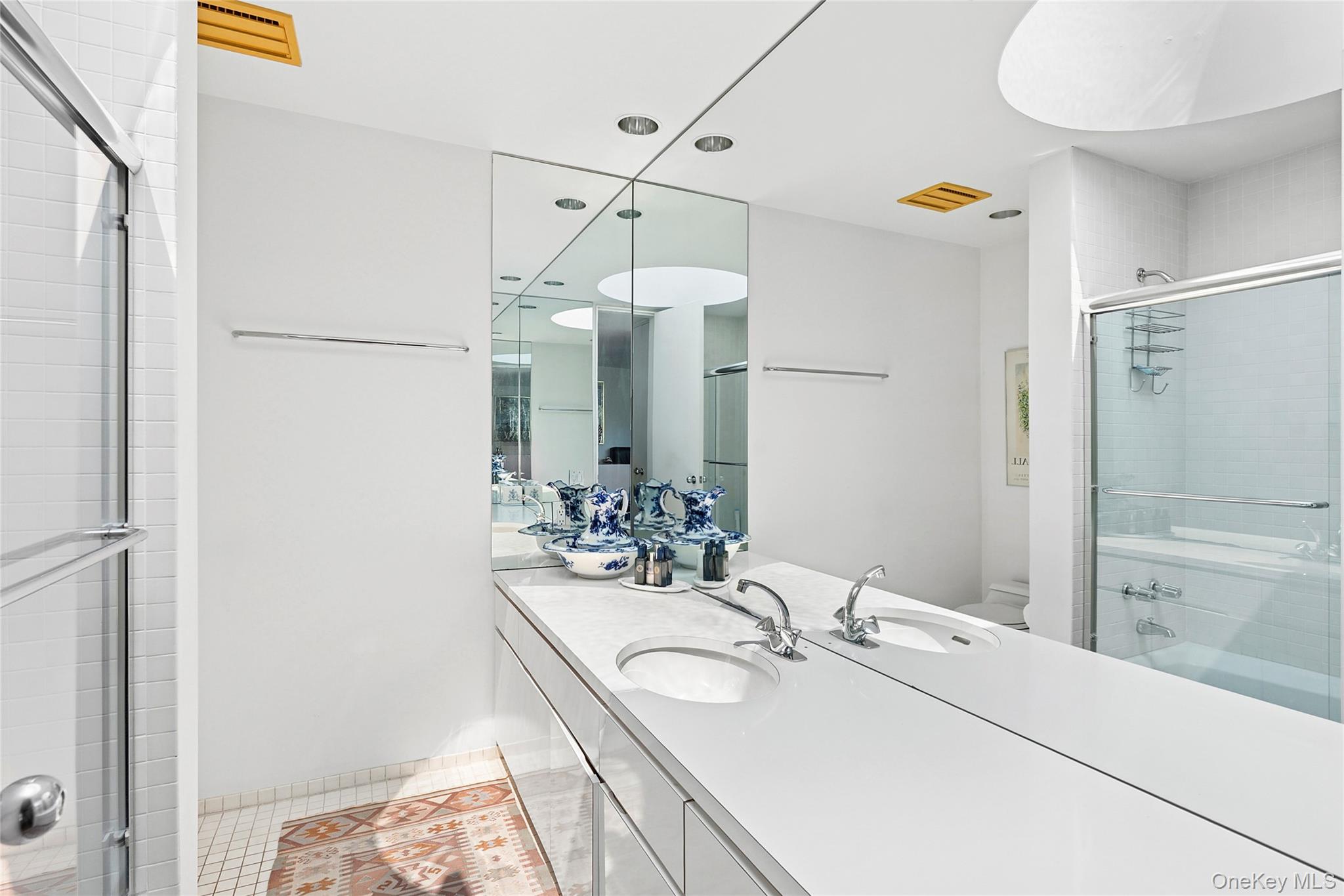 #13 photo, 12 Lakewood Lane, Quogue , NY 11959