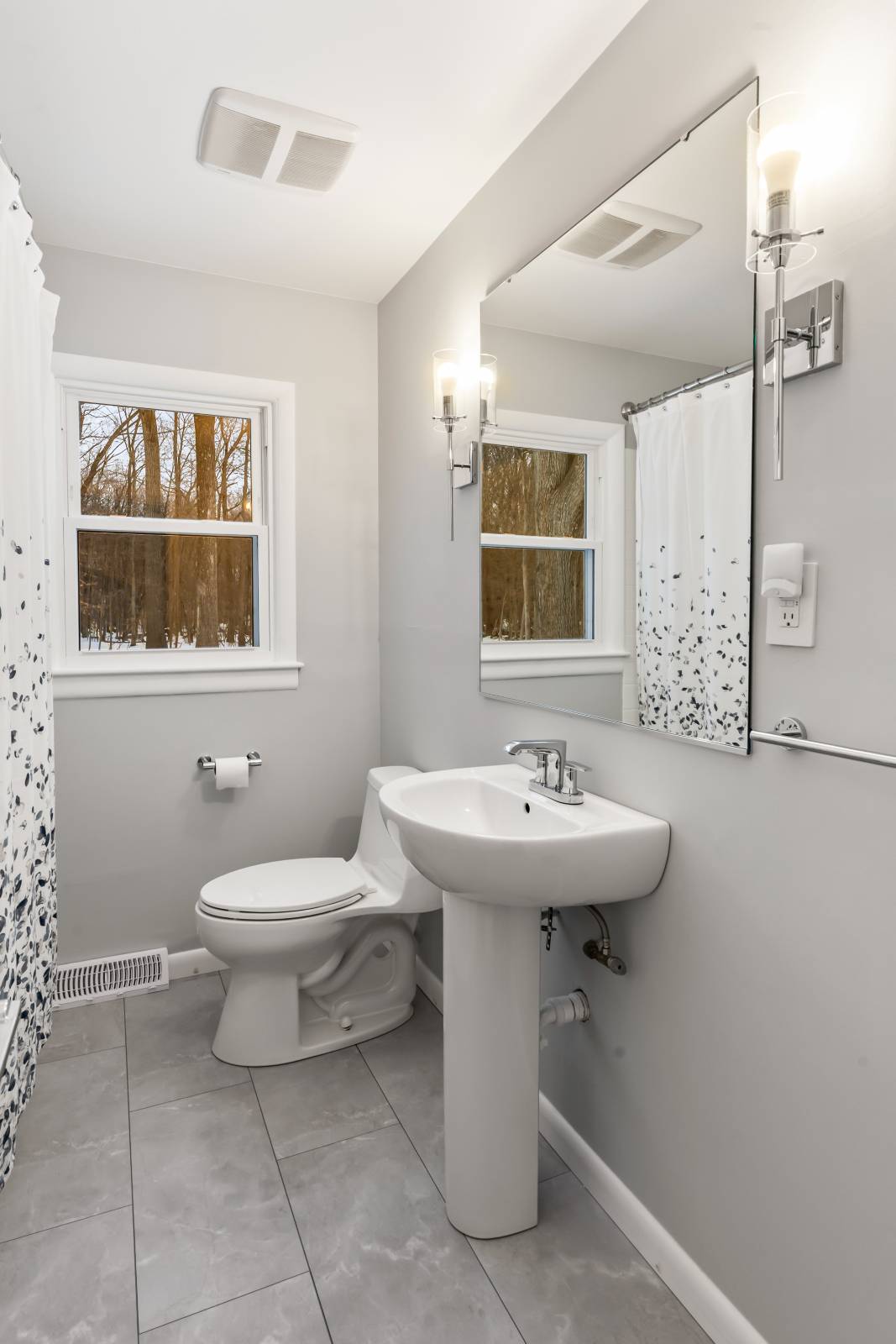 #28 photo, 15 Maywood Dr, Schenectady , NY 12302