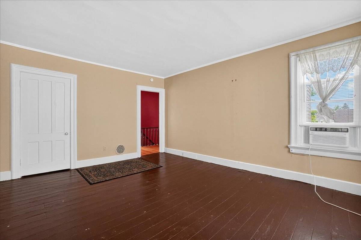 #30 photo, 302 S William St, 뉴욕주 Johnstown , NY 12095