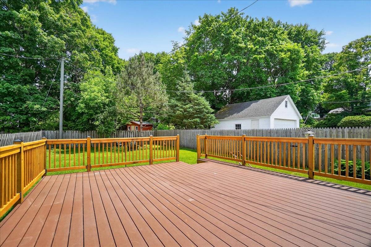 #67 photo, 302 S William St, 뉴욕주 Johnstown , NY 12095