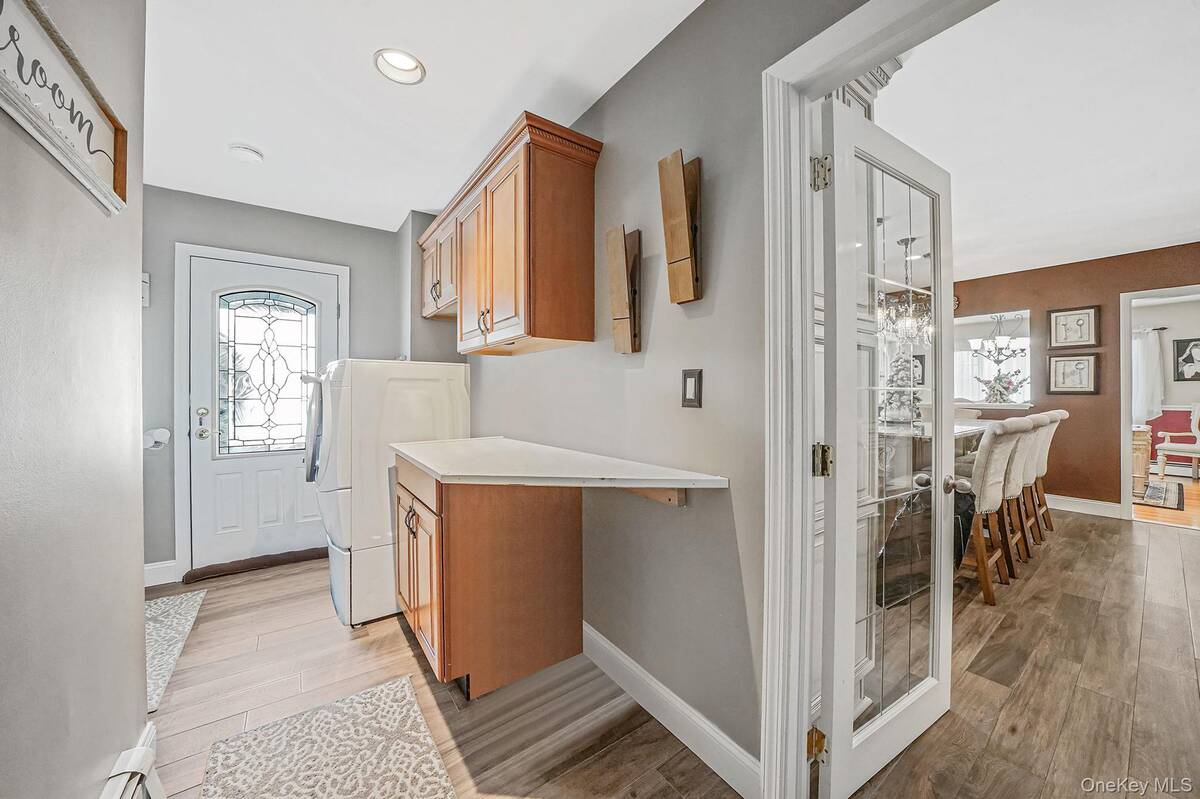 #29 photo, 3 Biscayne Avenue, সাফোক কাউন্টি Farmingville , NY 11738