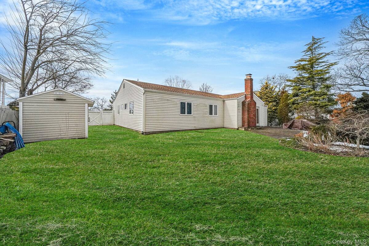 #38 photo, 3 Biscayne Avenue, সাফোক কাউন্টি Farmingville , NY 11738