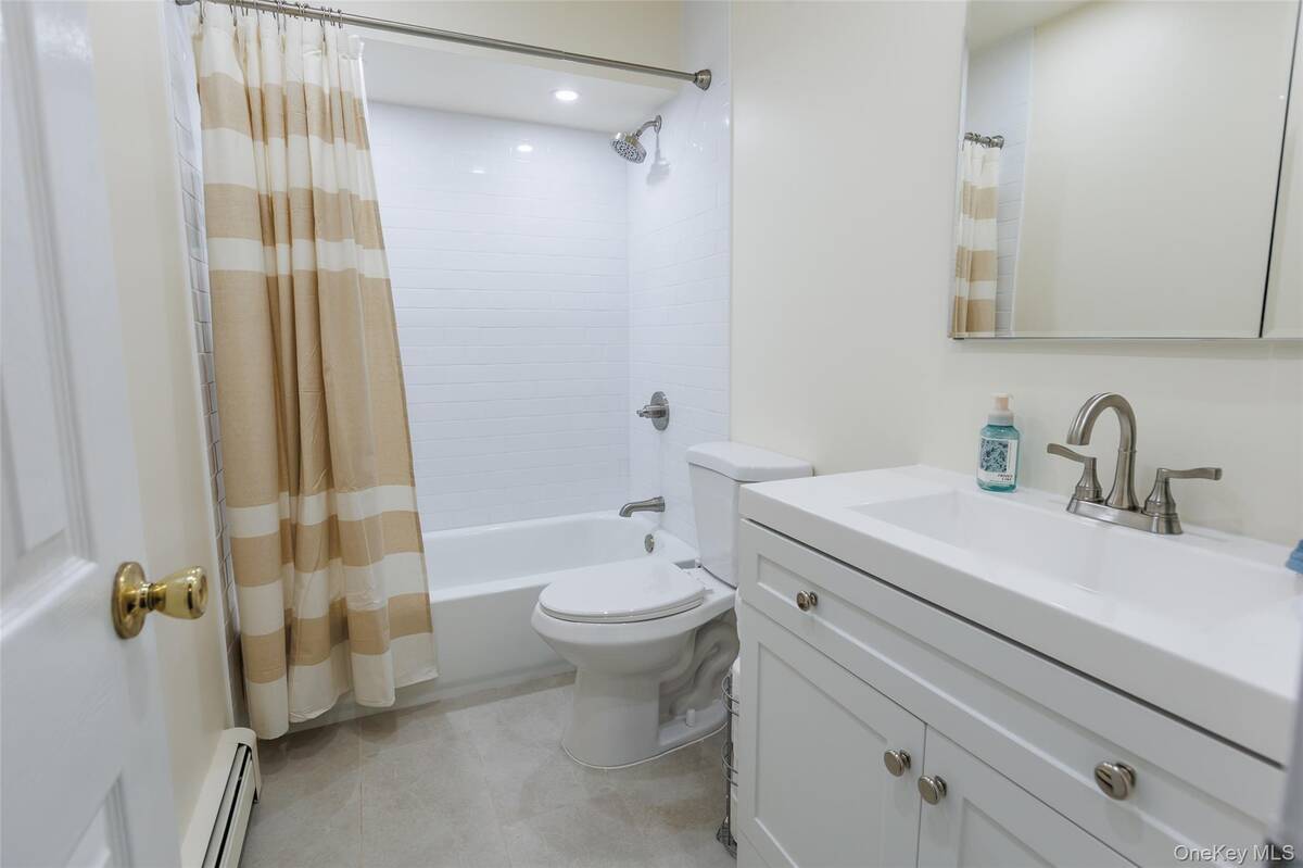 #15 photo, 45 Terry Lane, Commack , NY 11725