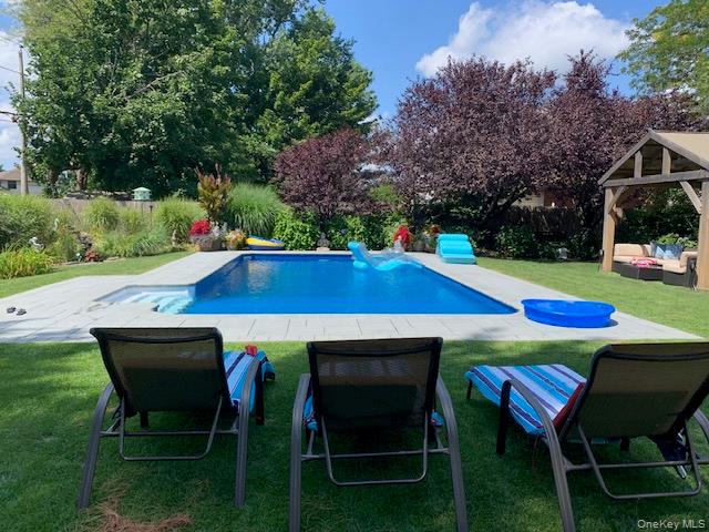 #30 photo, 45 Terry Lane, Commack , NY 11725