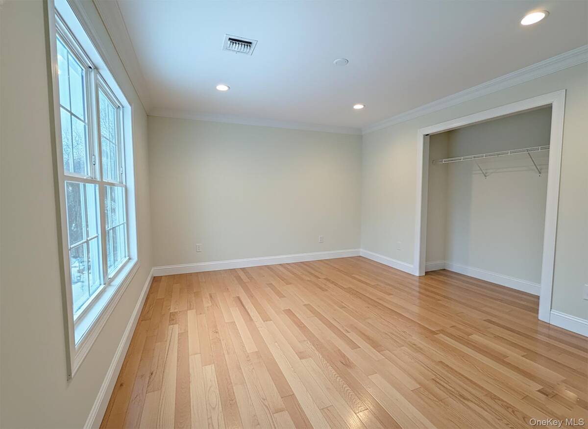 #14 photo, 103 Brookfield Avenue, #B, Center Moriches , NY 11934