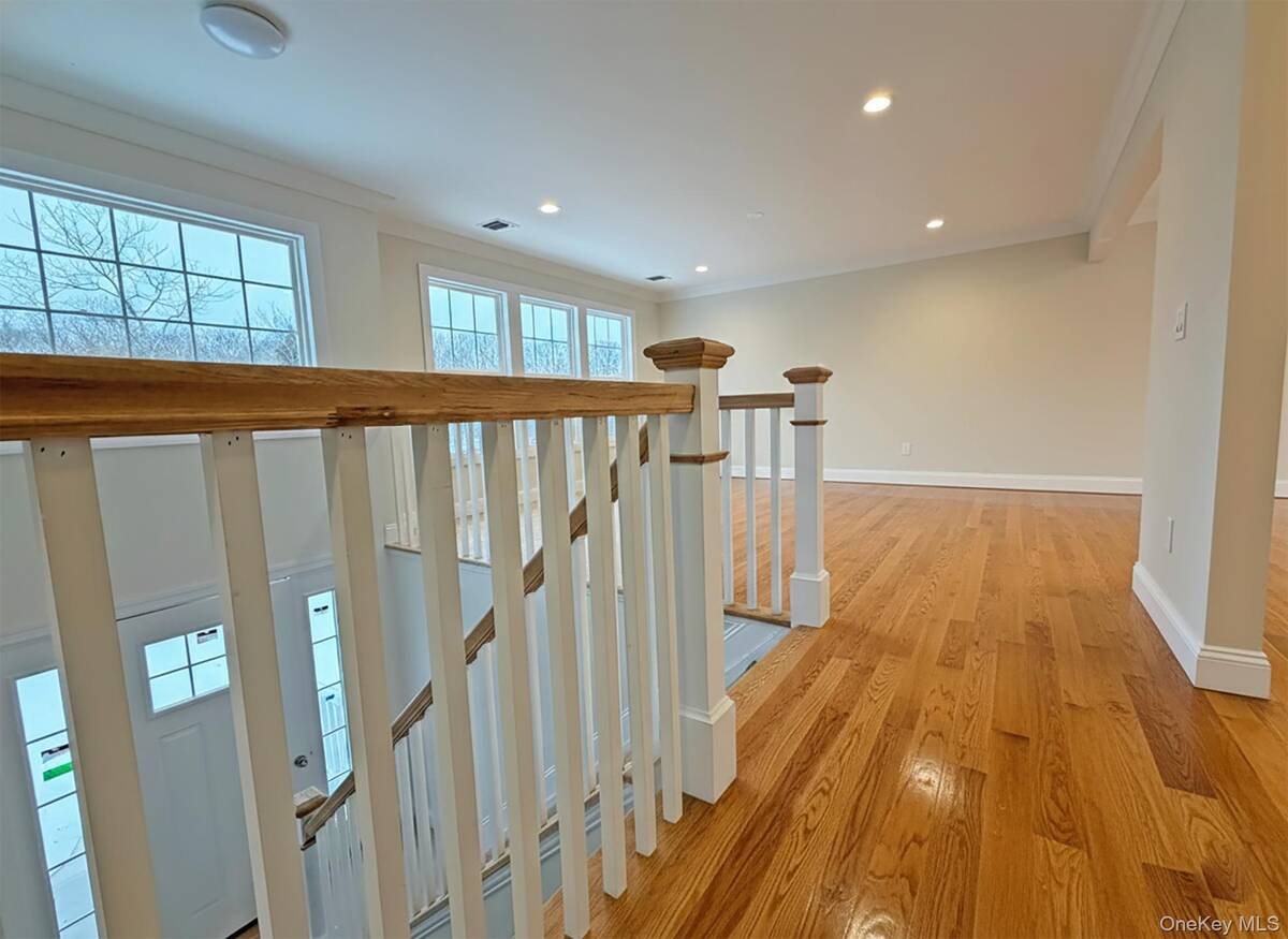 #9 photo, 103 Brookfield Avenue, #B, Center Moriches , NY 11934