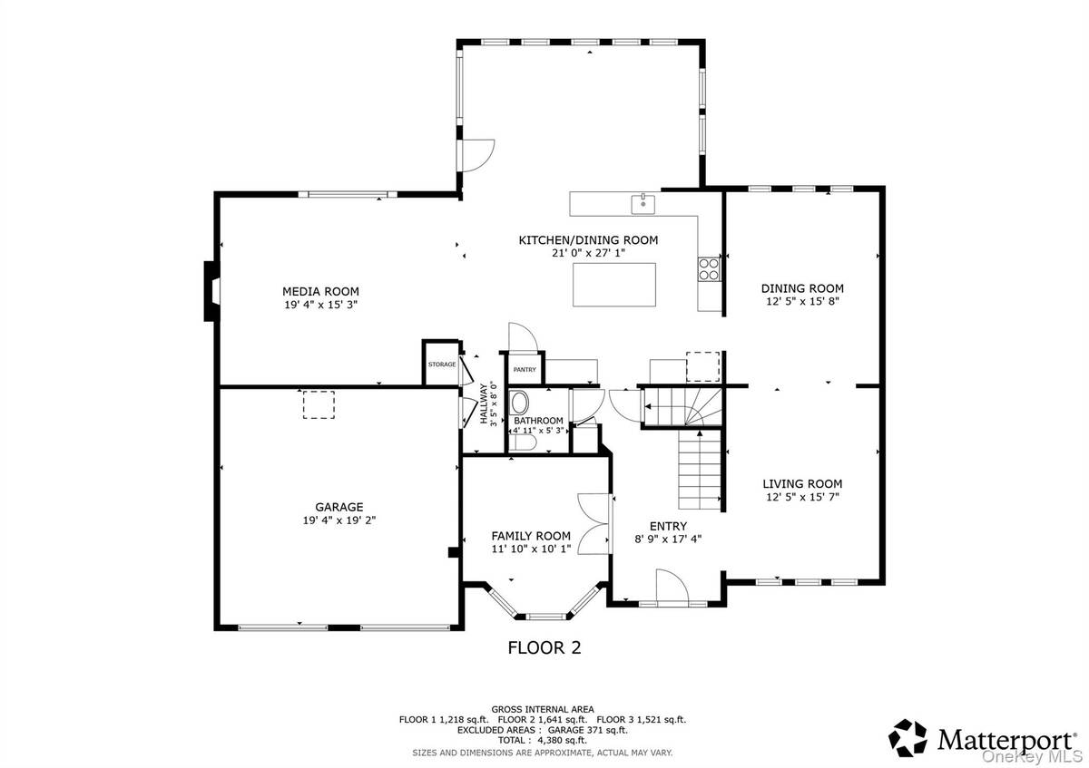 #40 photo, 27 Avolet Court, Mount Sinai , NY 11766