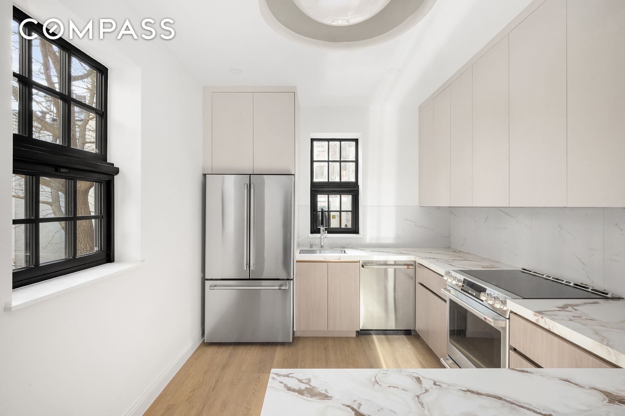 #7 photo, 110 E 37th Street, Манхэттен ‖ Murray Hill , NY 10016