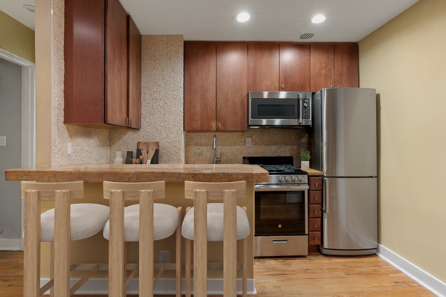 #5 photo, 250 W 15TH Street, Chelsea , NY 10011