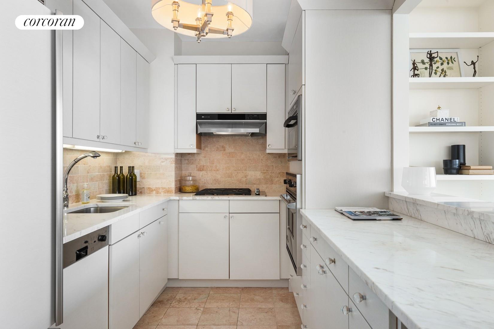 #9 photo, 10 WEST Street, Financial District , NY 10004